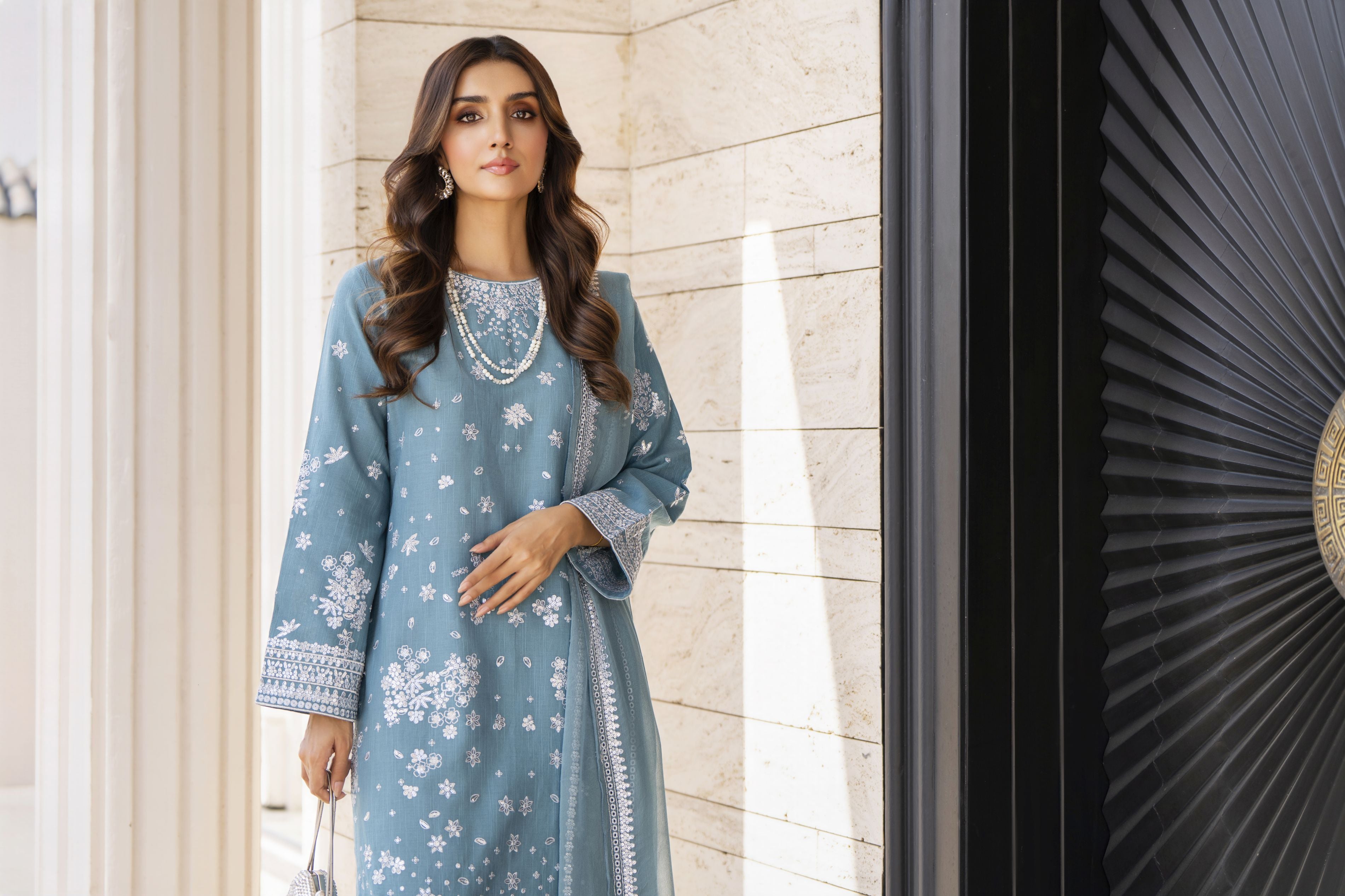 Zaiwa Winterlite 3Pc Khaddar Embroidered Casual Women Suit ZWL10