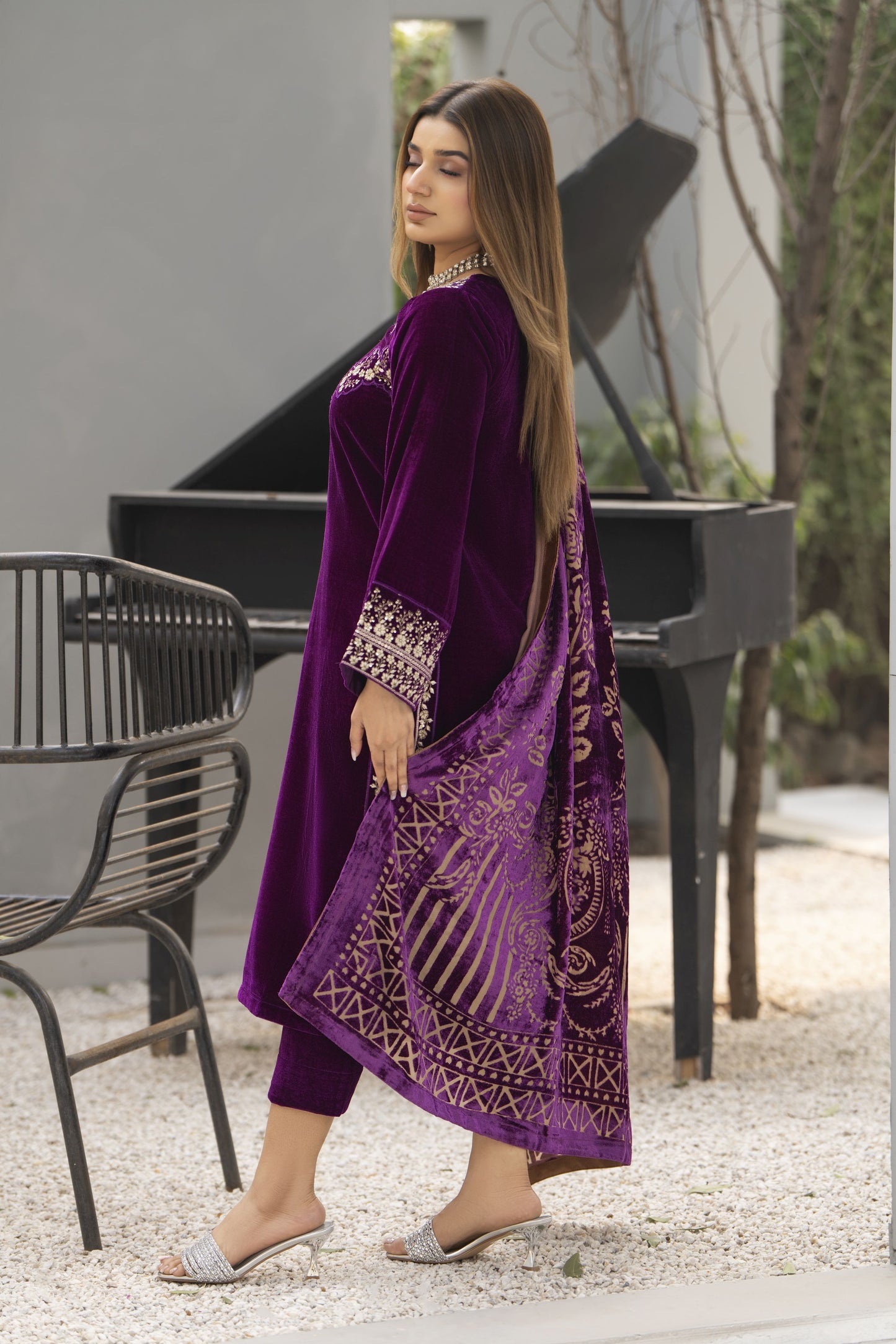 Zaina Plush – Nyra Velvet Ready to Wear 3pc Suit