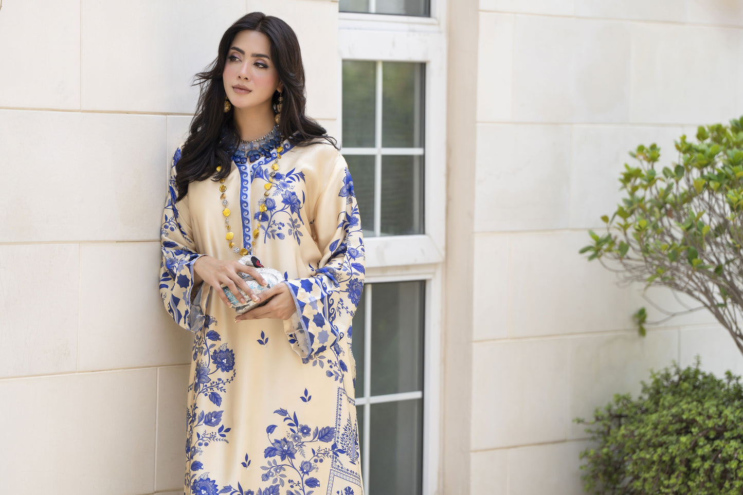 Aleezay 2pc Diamanté Charmeuse Silk Kaftan – AKF1