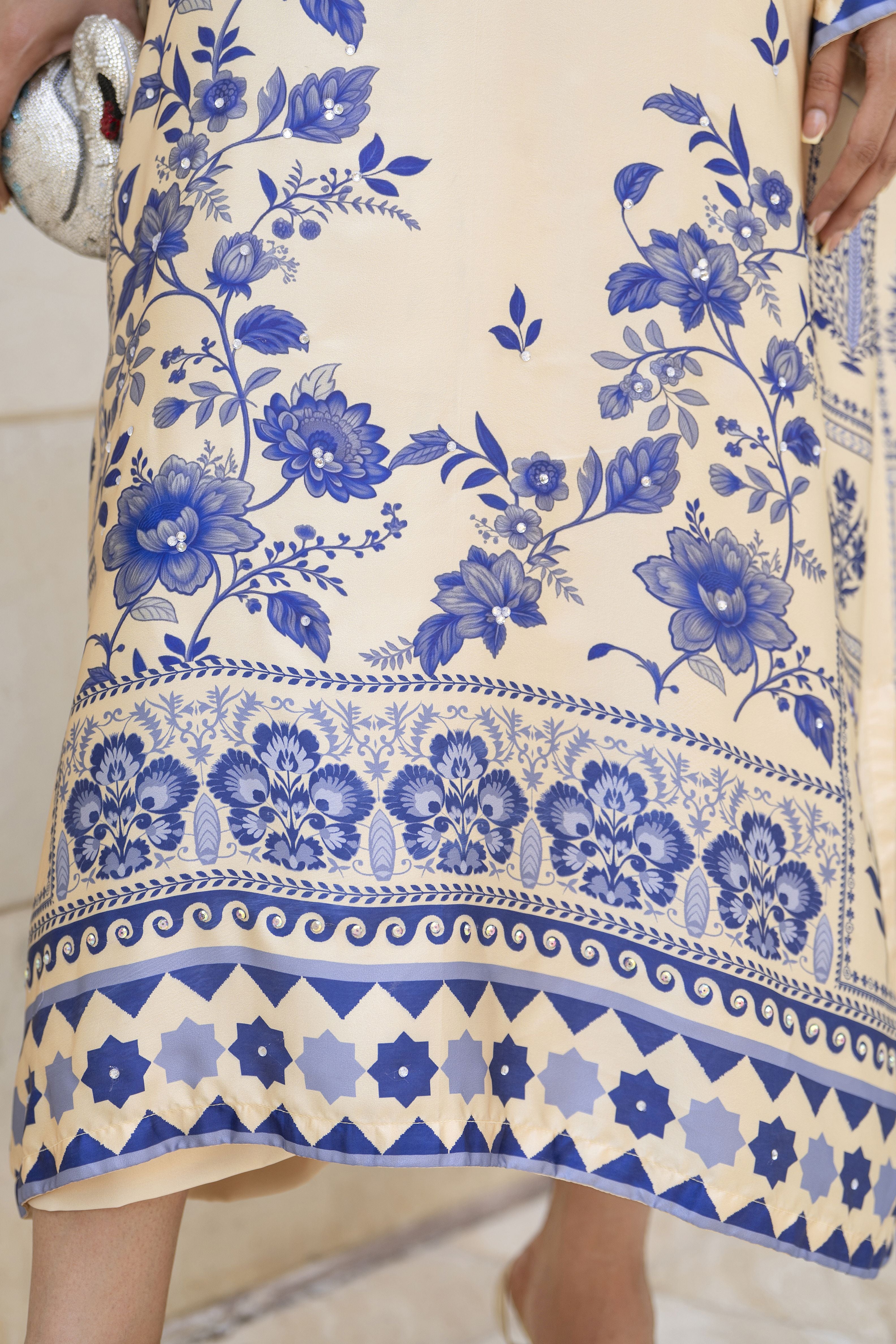 Aleezay 2pc Diamanté Charmeuse Silk Kaftan – AKF1