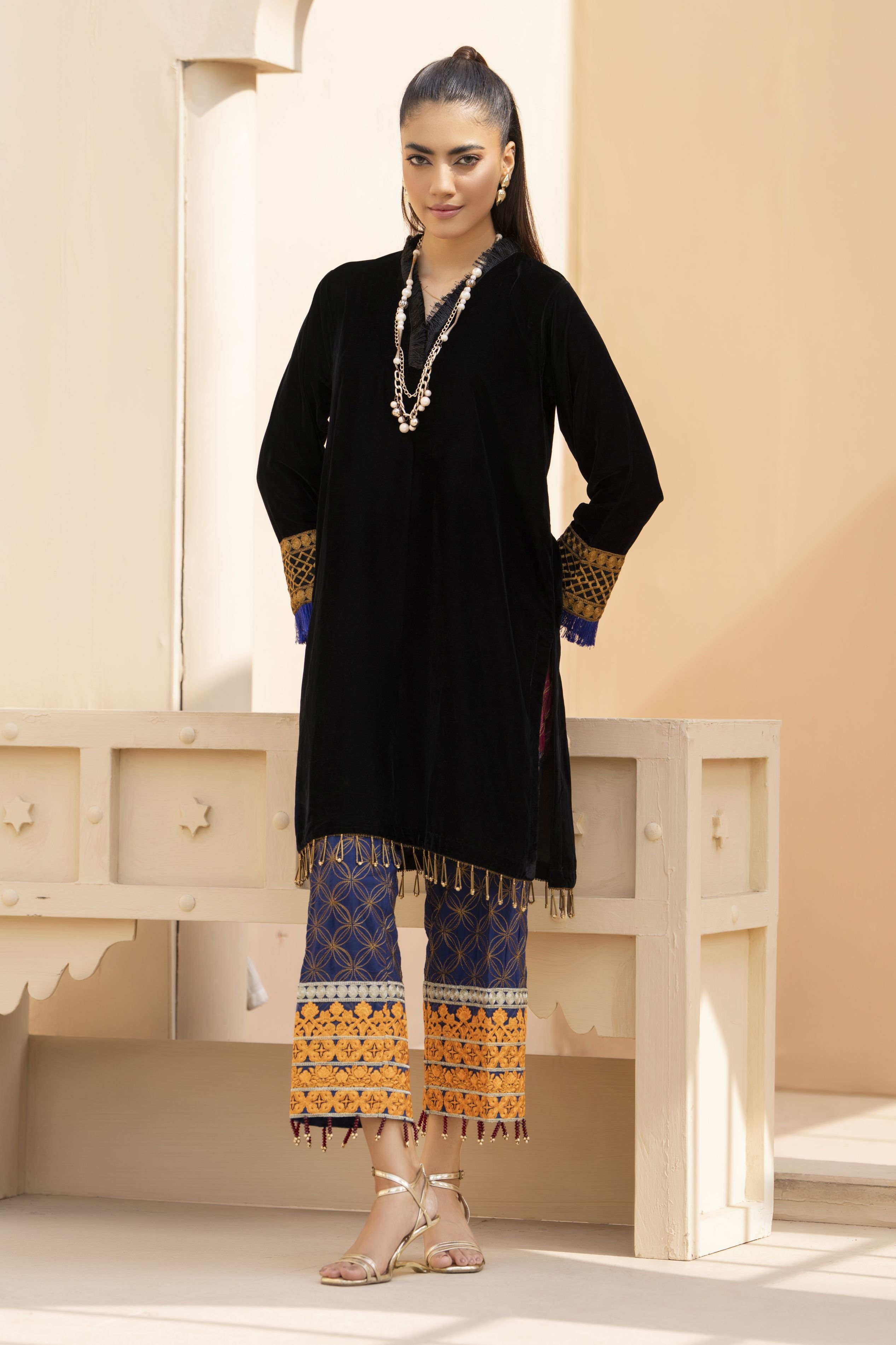 Opera Luxury Black Velvet Ready to Wear 2 Pcs Dress by Gulwarun GW382