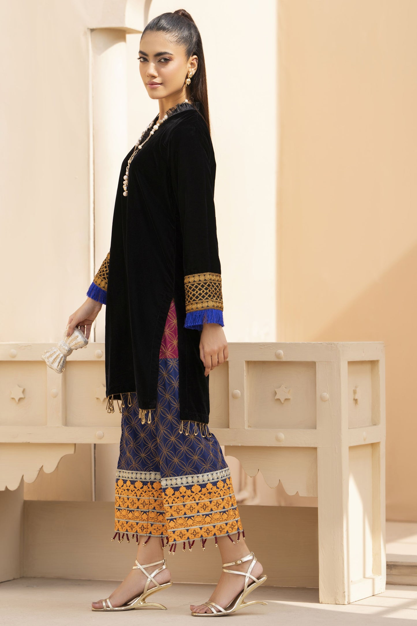 Opera Luxury Black Velvet Ready to Wear 2 Pcs Dress by Gulwarun GW382