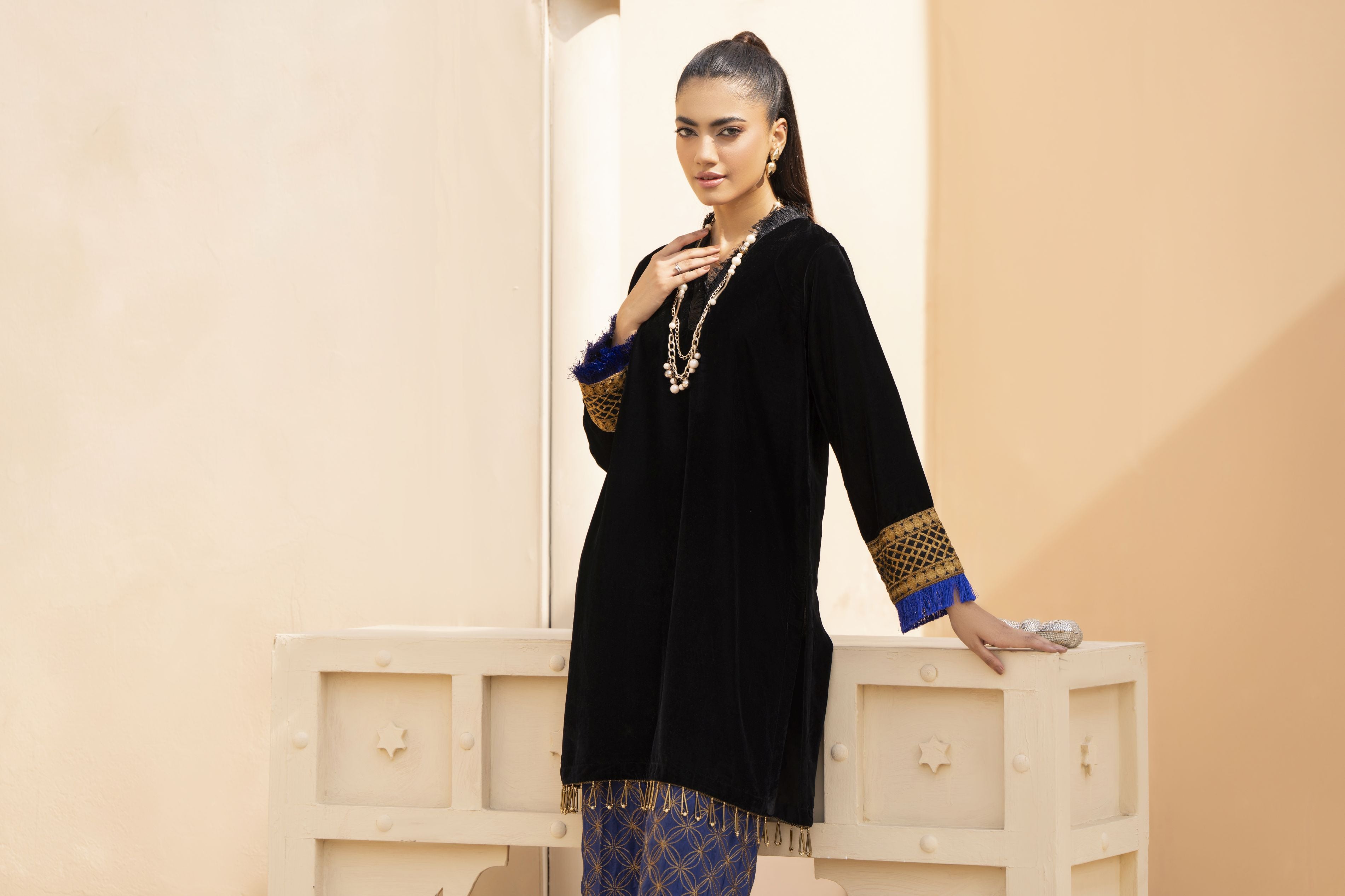 Opera Luxury Black Velvet Ready to Wear 2 Pcs Dress by Gulwarun GW382