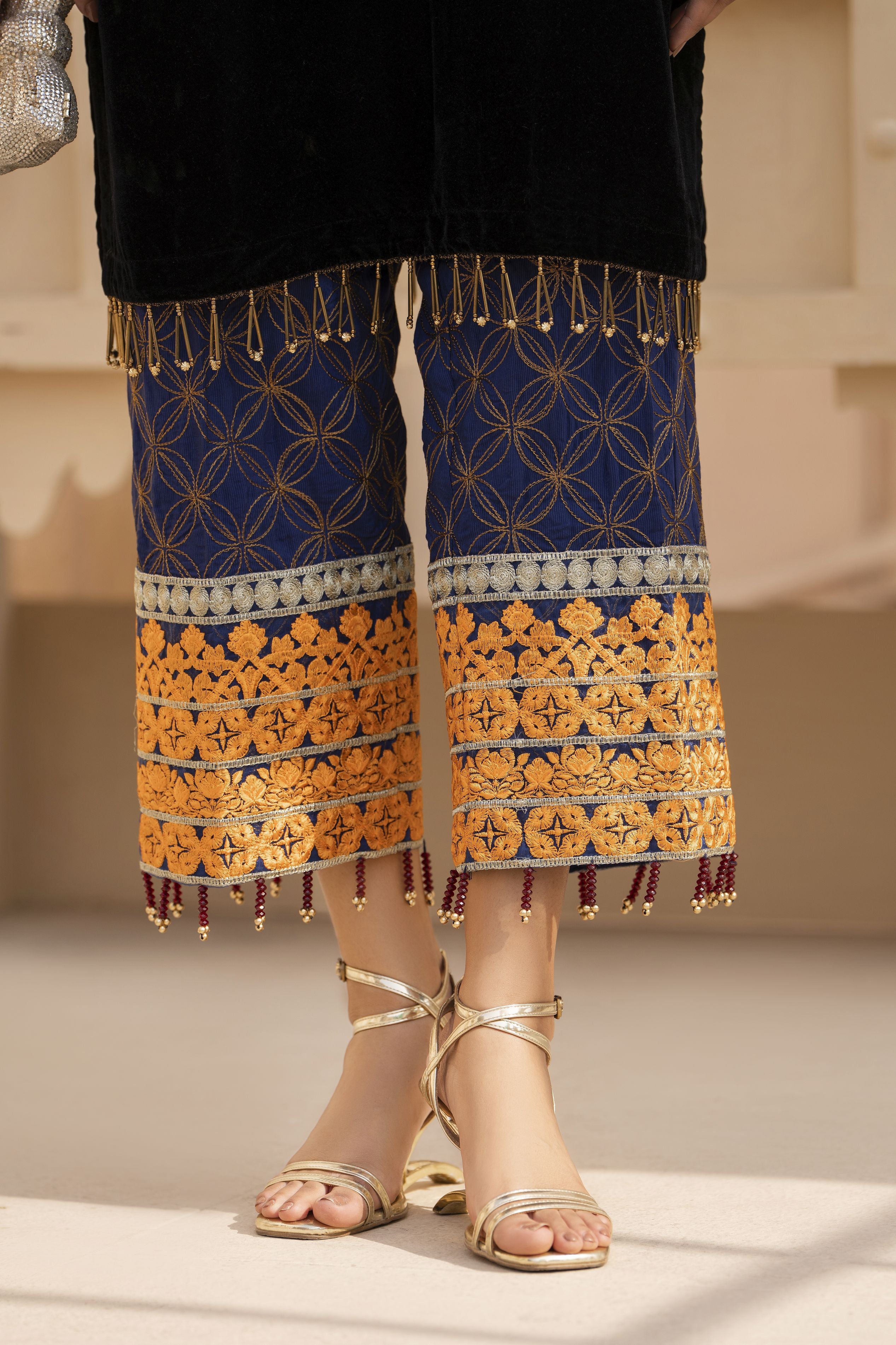 Opera Luxury Black Velvet Ready to Wear 2 Pcs Dress by Gulwarun GW382