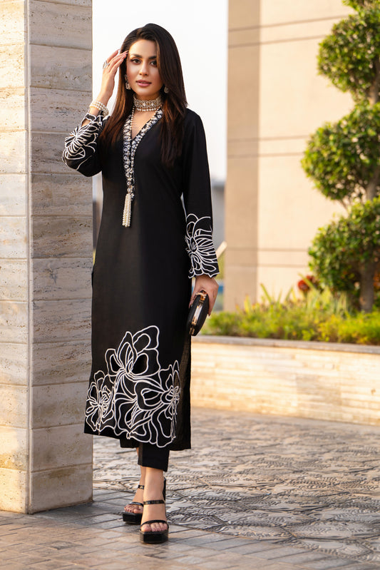 Winter Radiance 2pc Khaddar Dress by Zaiwa WRD9