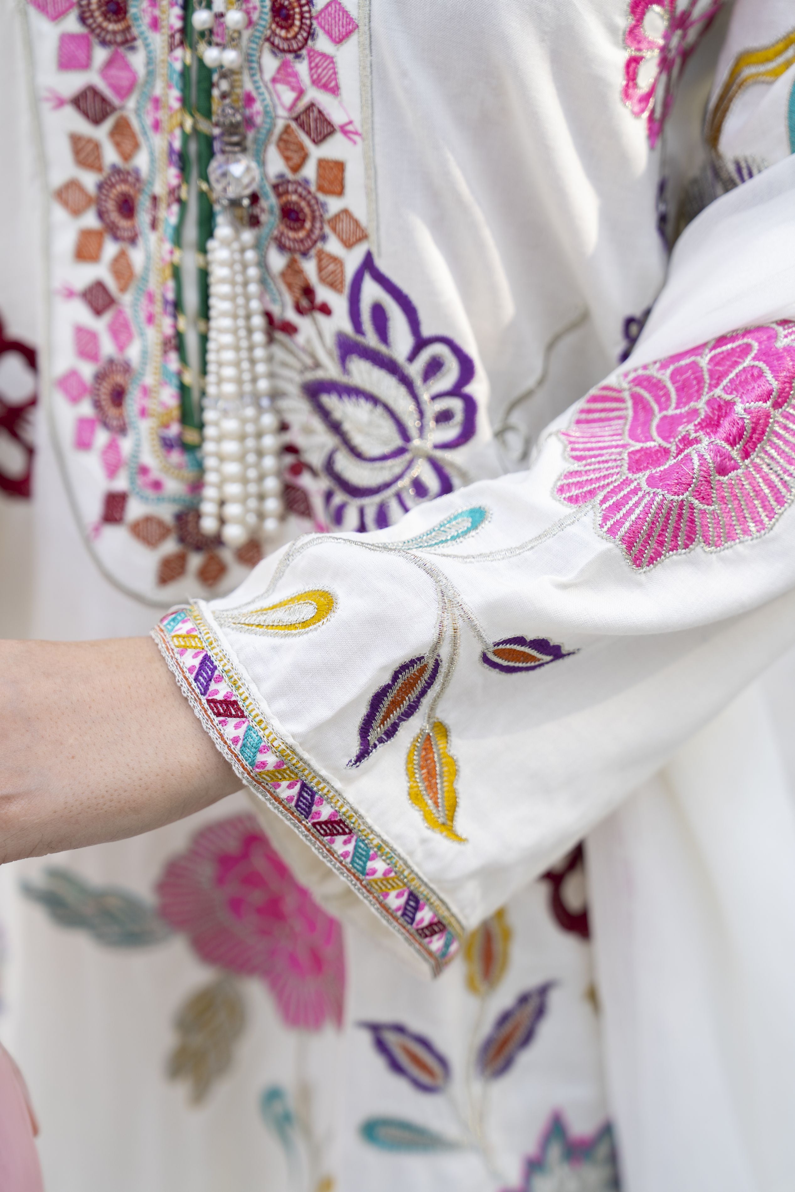 Zaiwa Ivory Linen 3pc Ready to Wear Designer Womens Dress | Sku Code: ZBRW12