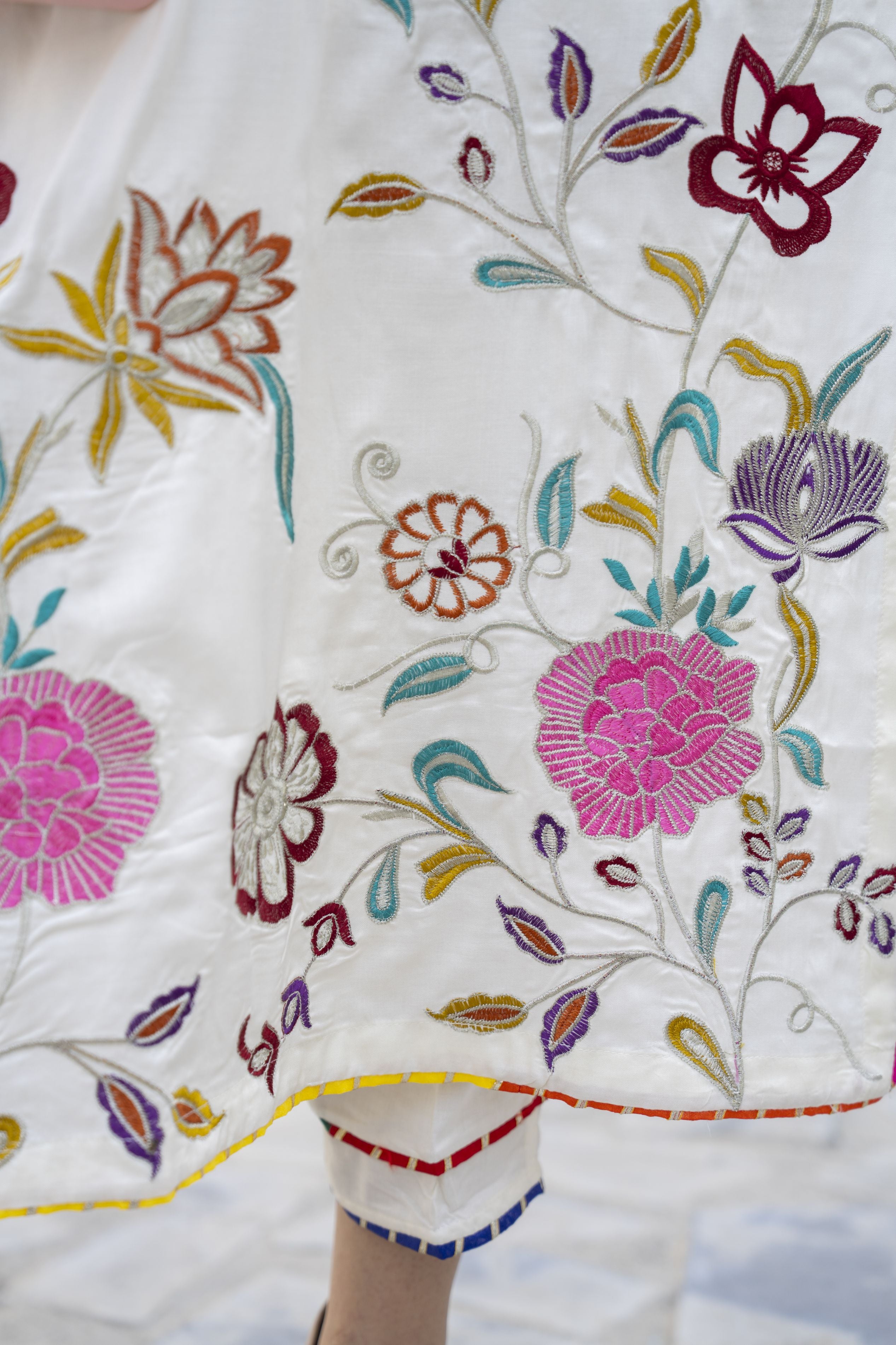 Zaiwa Ivory Linen 3pc Ready to Wear Designer Womens Dress | Sku Code: ZBRW12