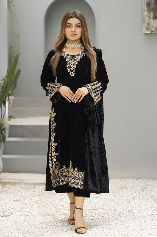Zaina Plush – Kiva Velvet Ready to Wear 3pc Suit
