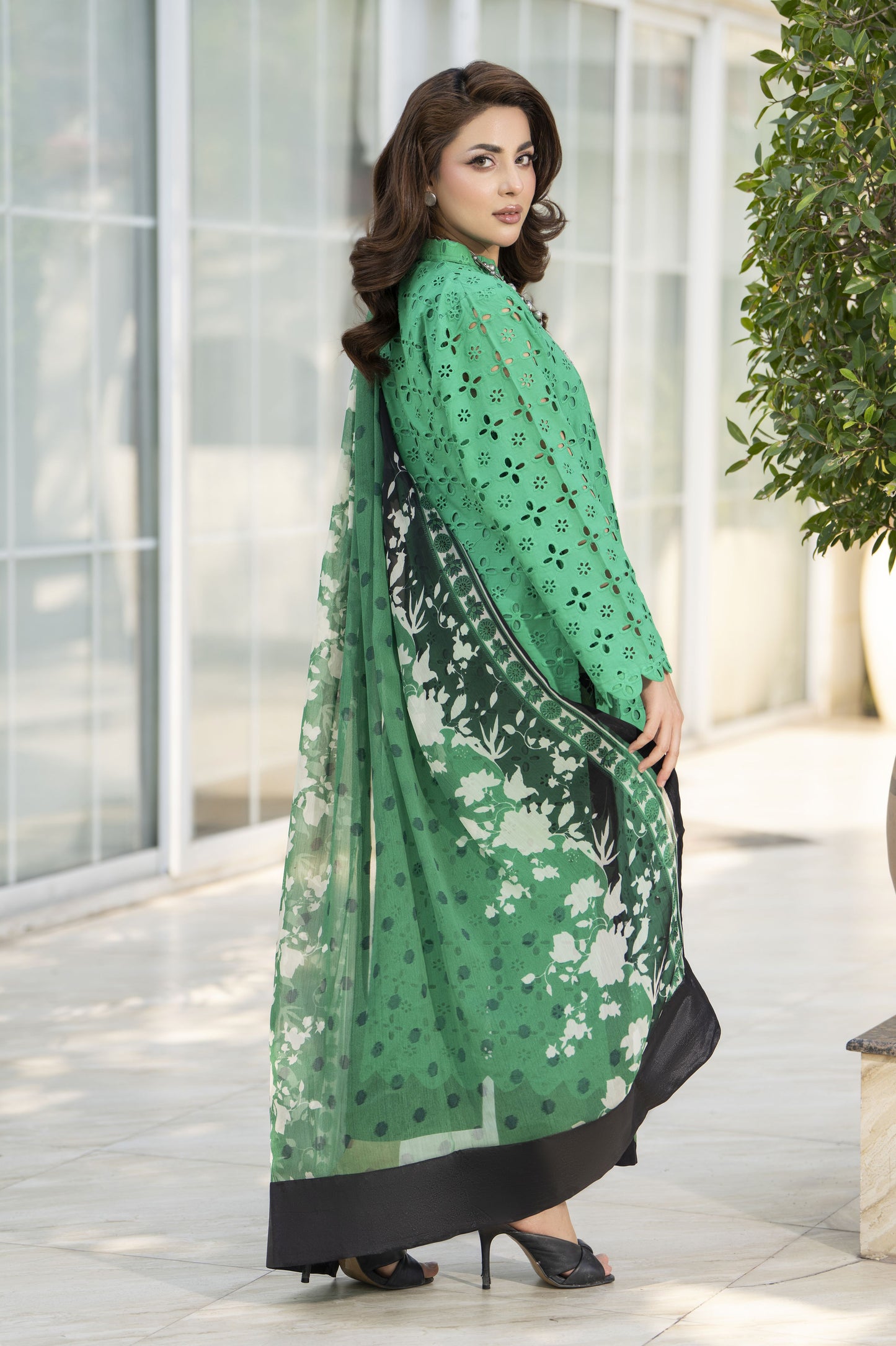 Zaina Bliss 3pc Chikankari Long Shirt With Printed Trousers Bliss11