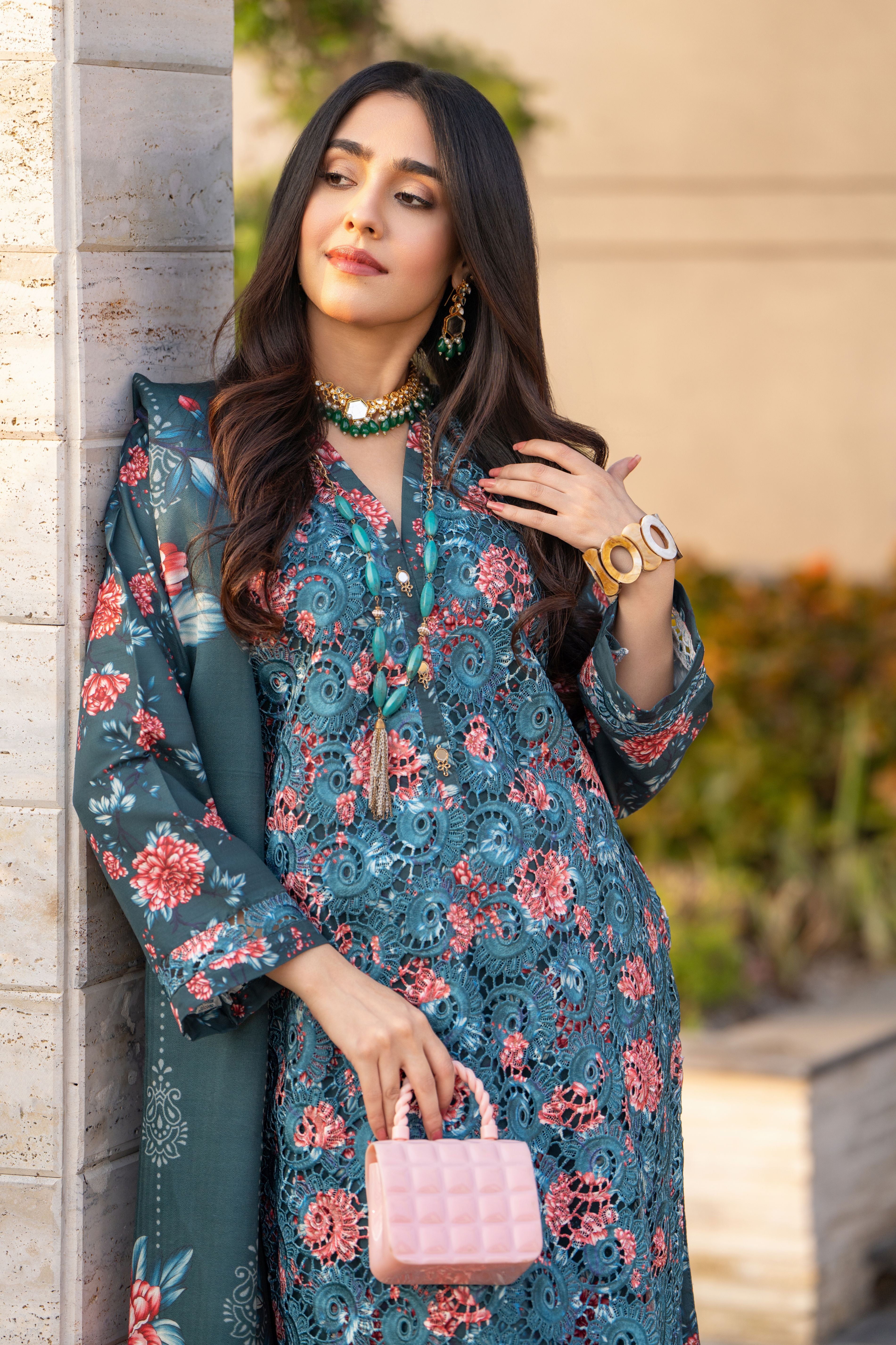 Winter Tales 3pc Khaddar Pashmina Collection by Zaiwa TW5