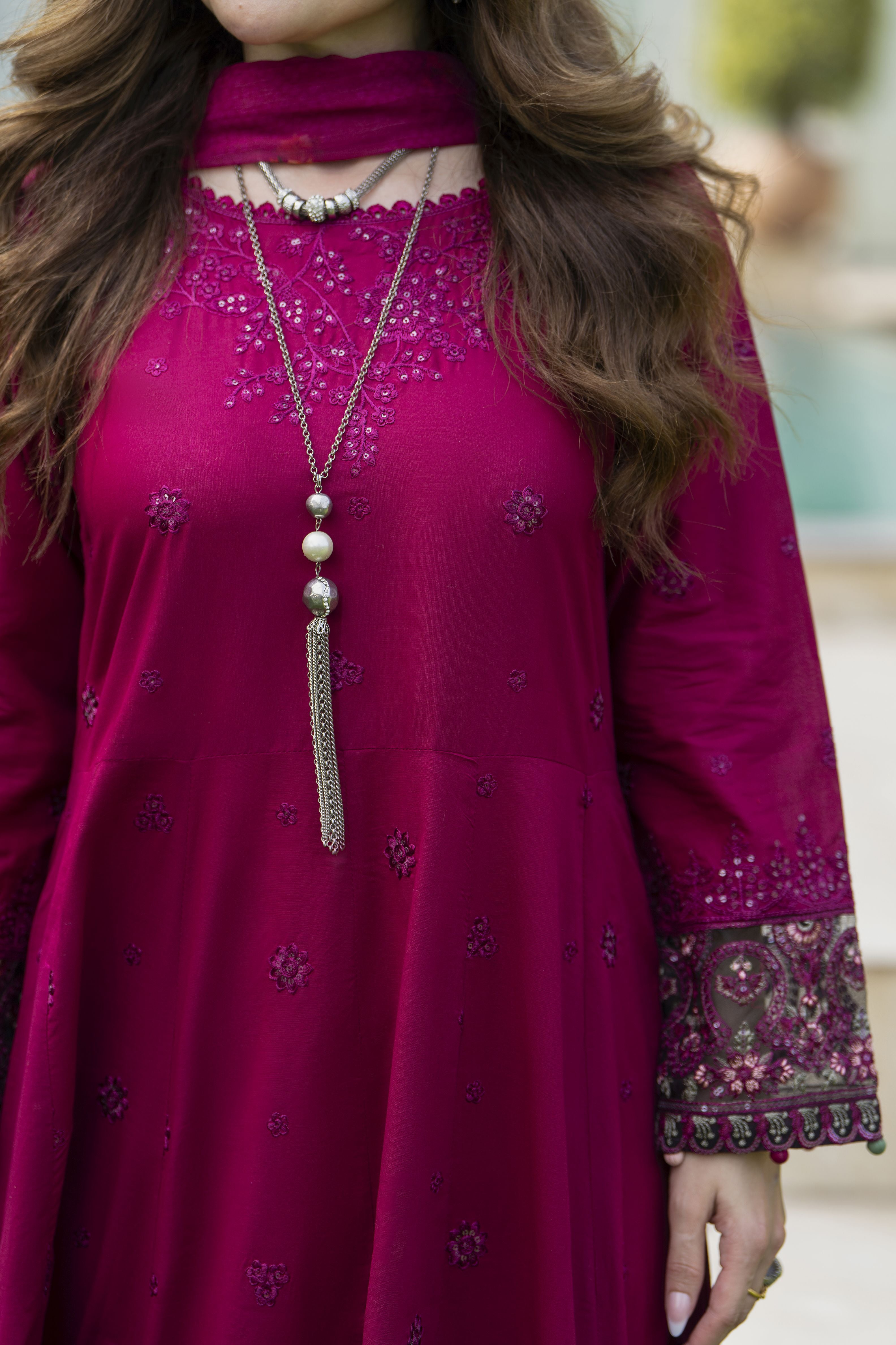 Gul Warun 3pc Embroidered Cotton Frock Suit with Chiffon Dupatta – AMG10