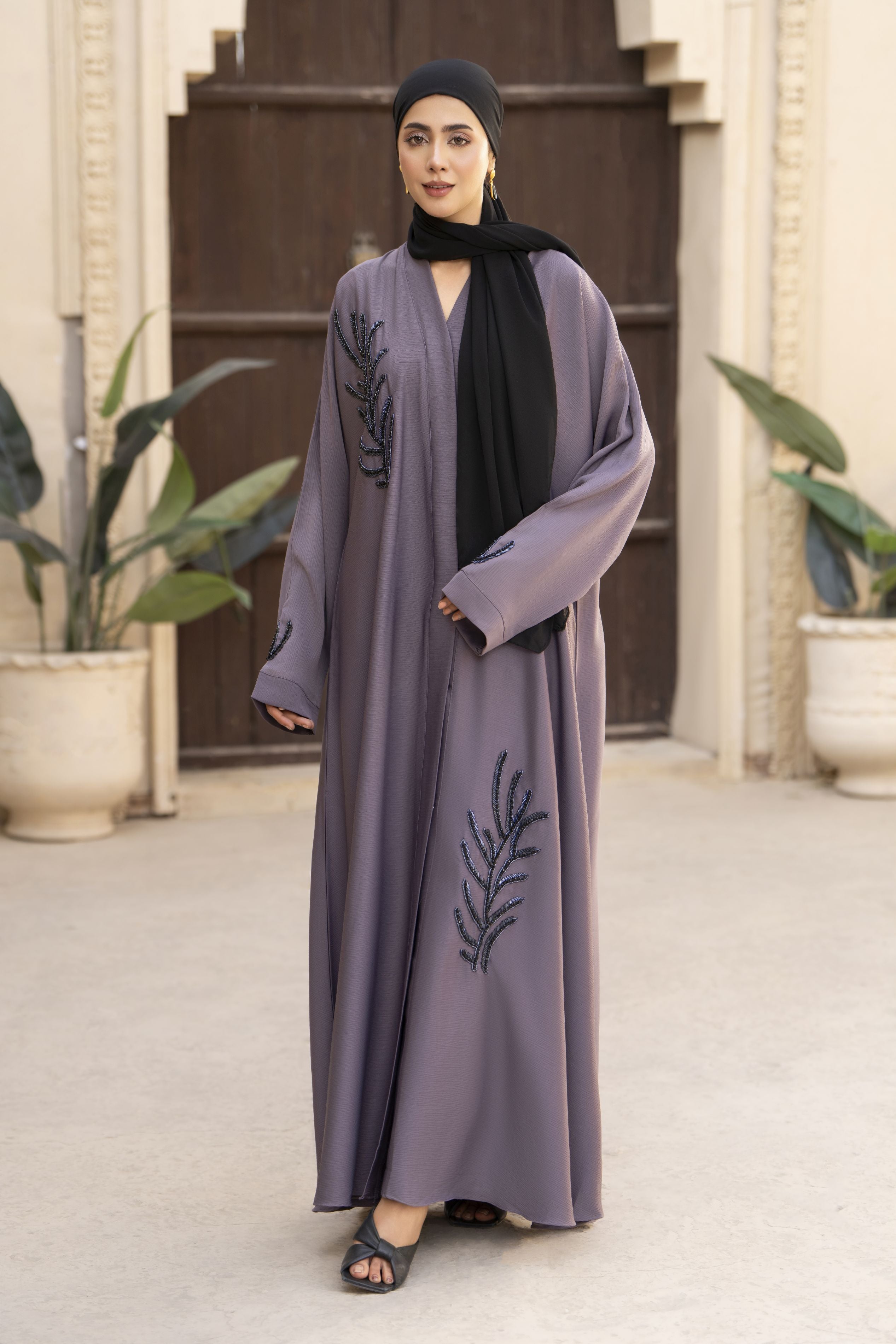 Mauve Nida Abaya with Black Handwork Embellishment – Zaina Luxe Drapes Collection ZLD6