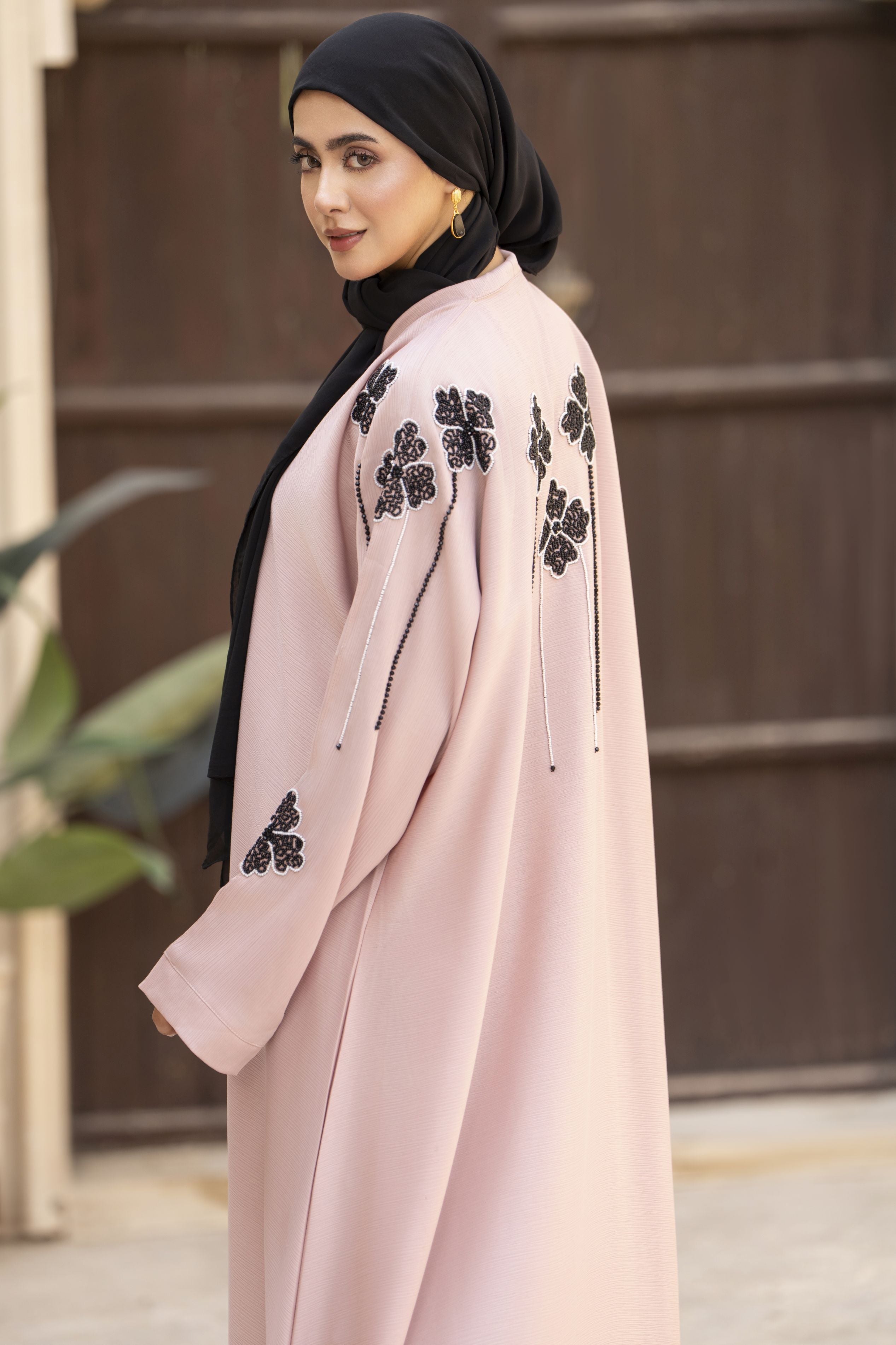 Blush Nida Abaya with Black Floral Handwork – Zaina Luxe Drapes Collection ZLD7