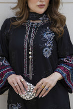 Gul Warun 3pc Cross-Stitch Embroidered Cotton Suit with Farshi Shalwar – AMG3