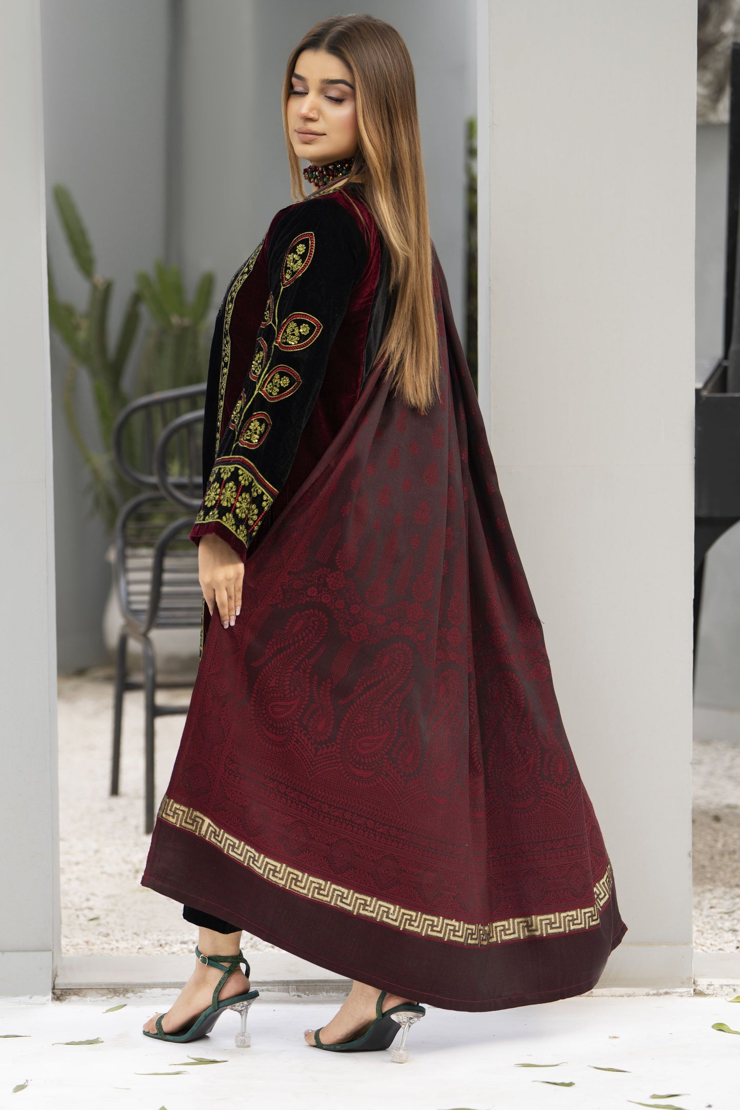 Zaina Plush – Ziva Dual-Tone Velvet Ready to Wear 3pc Suit