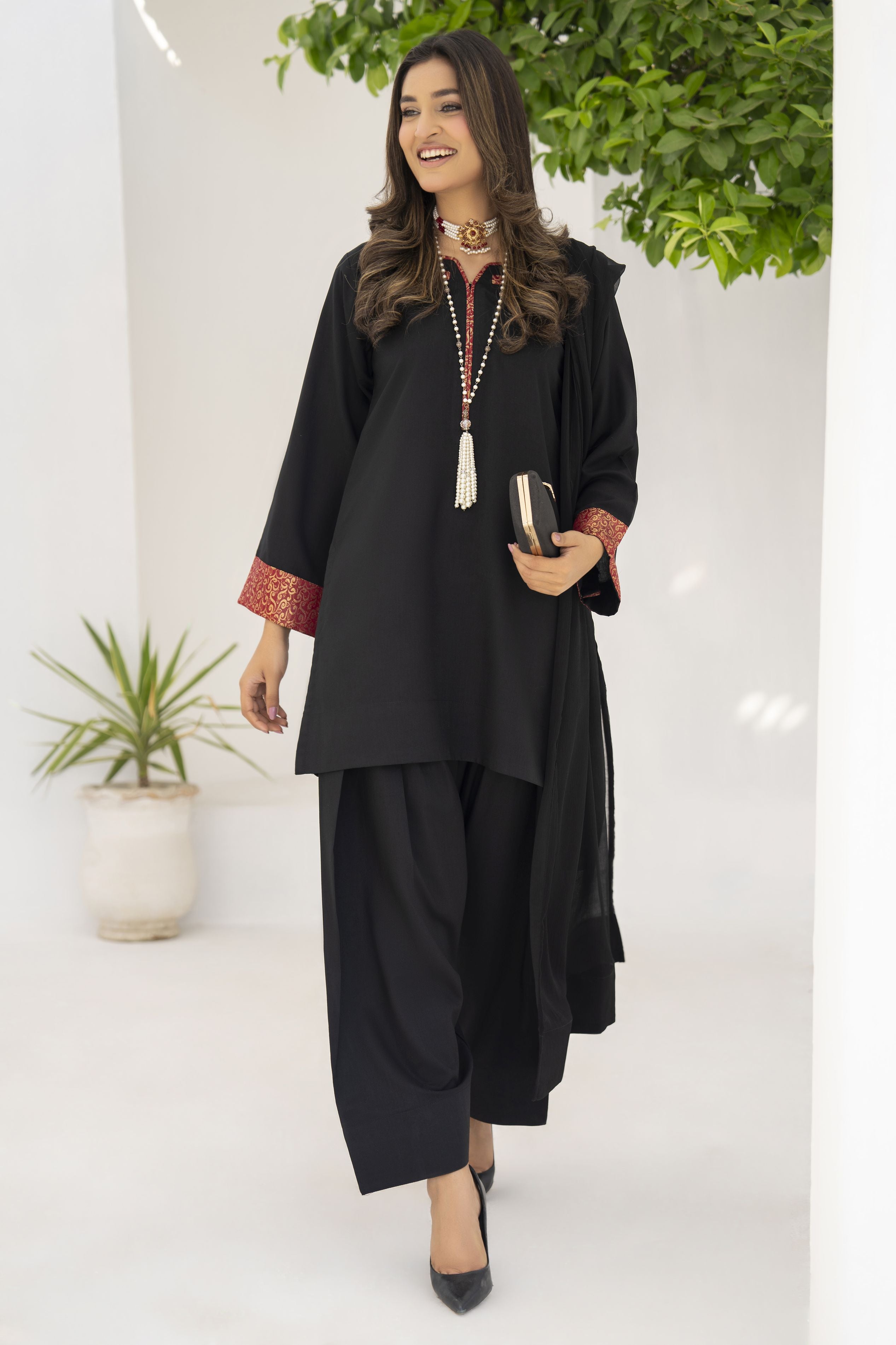 Farshi Mahal by Aabpara – Festive Farshi Shalwar Dress FMA5