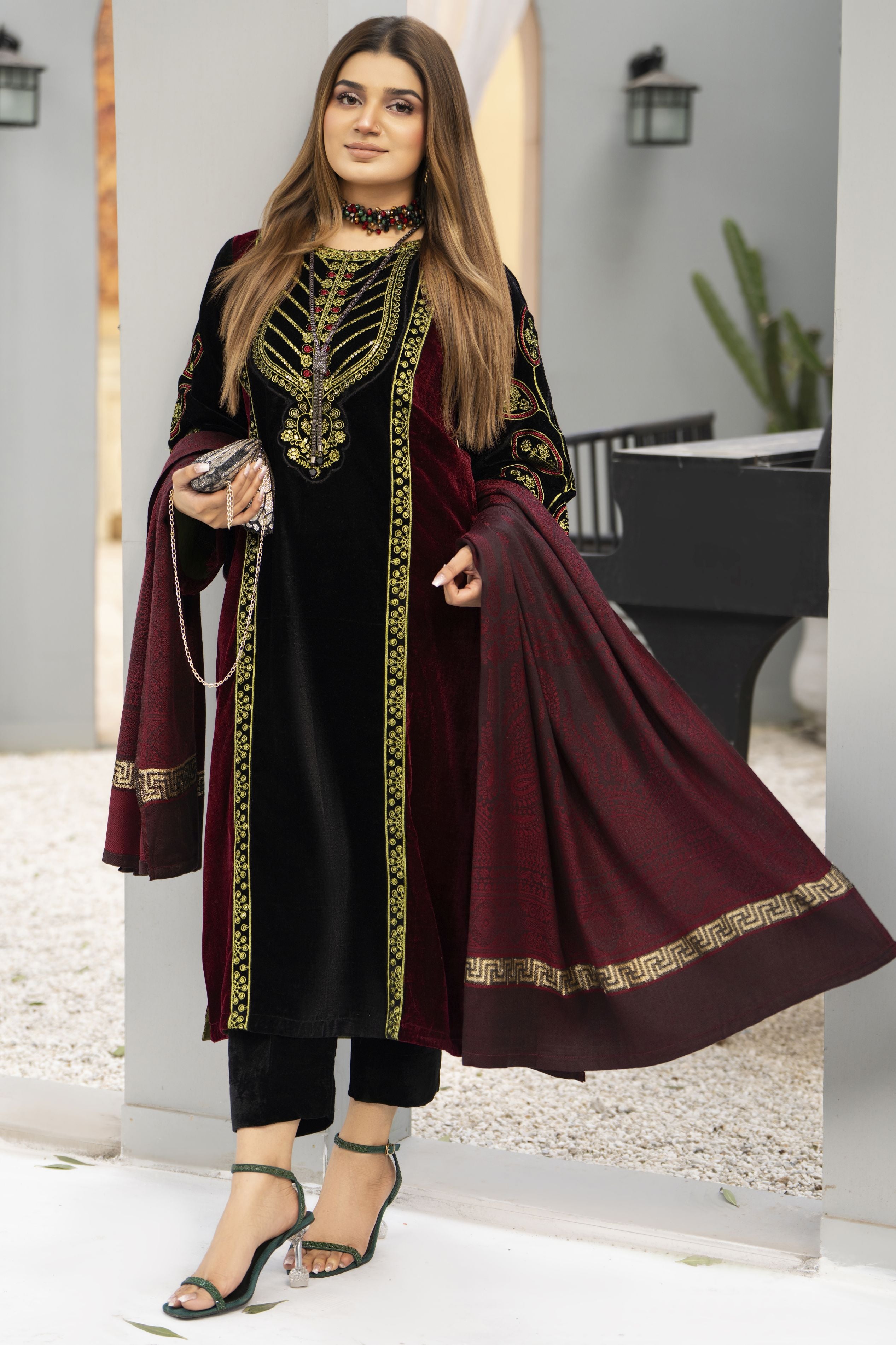 Zaina Plush – Ziva Dual-Tone Velvet Ready to Wear 3pc Suit