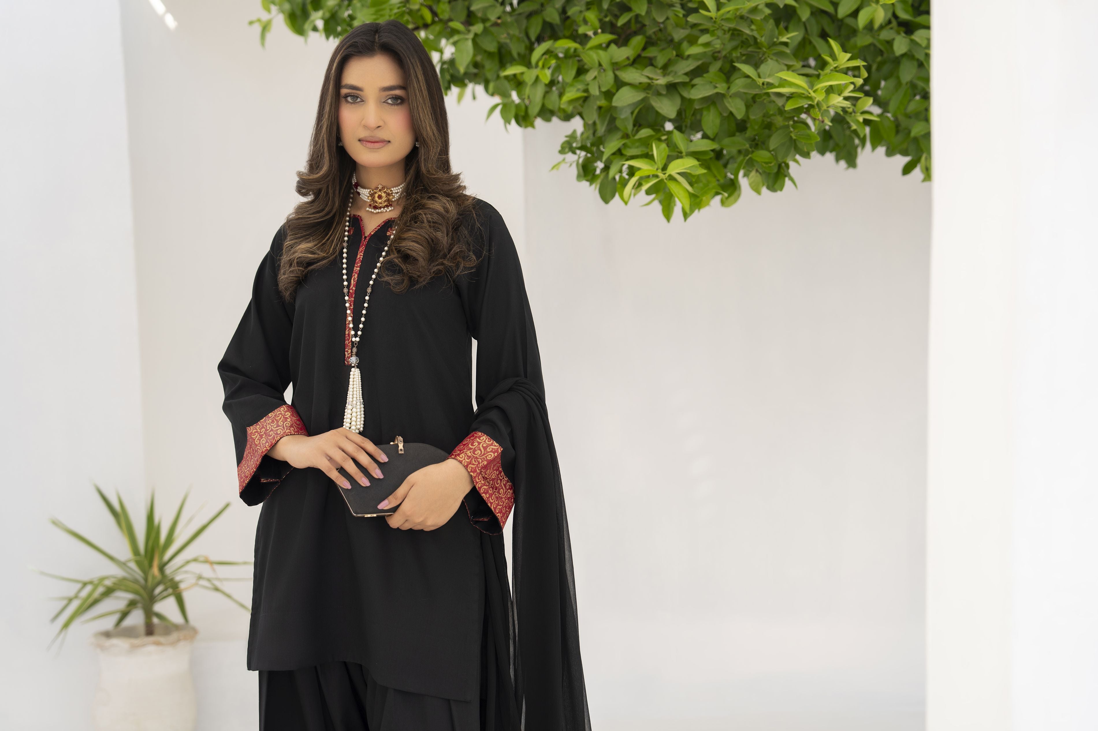 Farshi Mahal by Aabpara – Festive Farshi Shalwar Dress FMA5