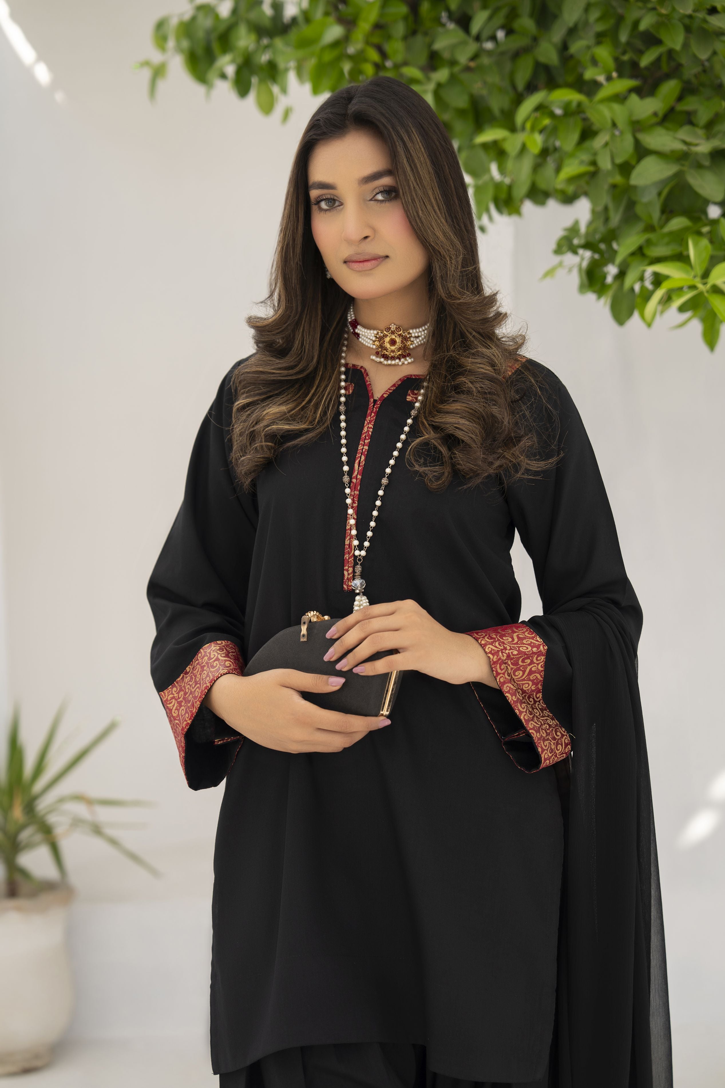 Farshi Mahal by Aabpara – Festive Farshi Shalwar Dress FMA5