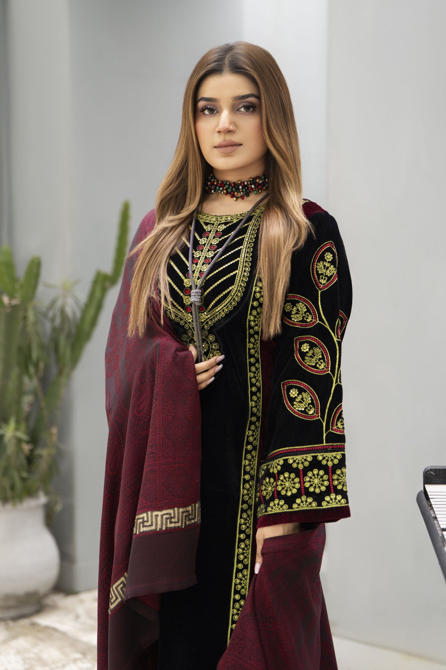 Zaina Plush – Ziva Dual-Tone Velvet Ready to Wear 3pc Suit