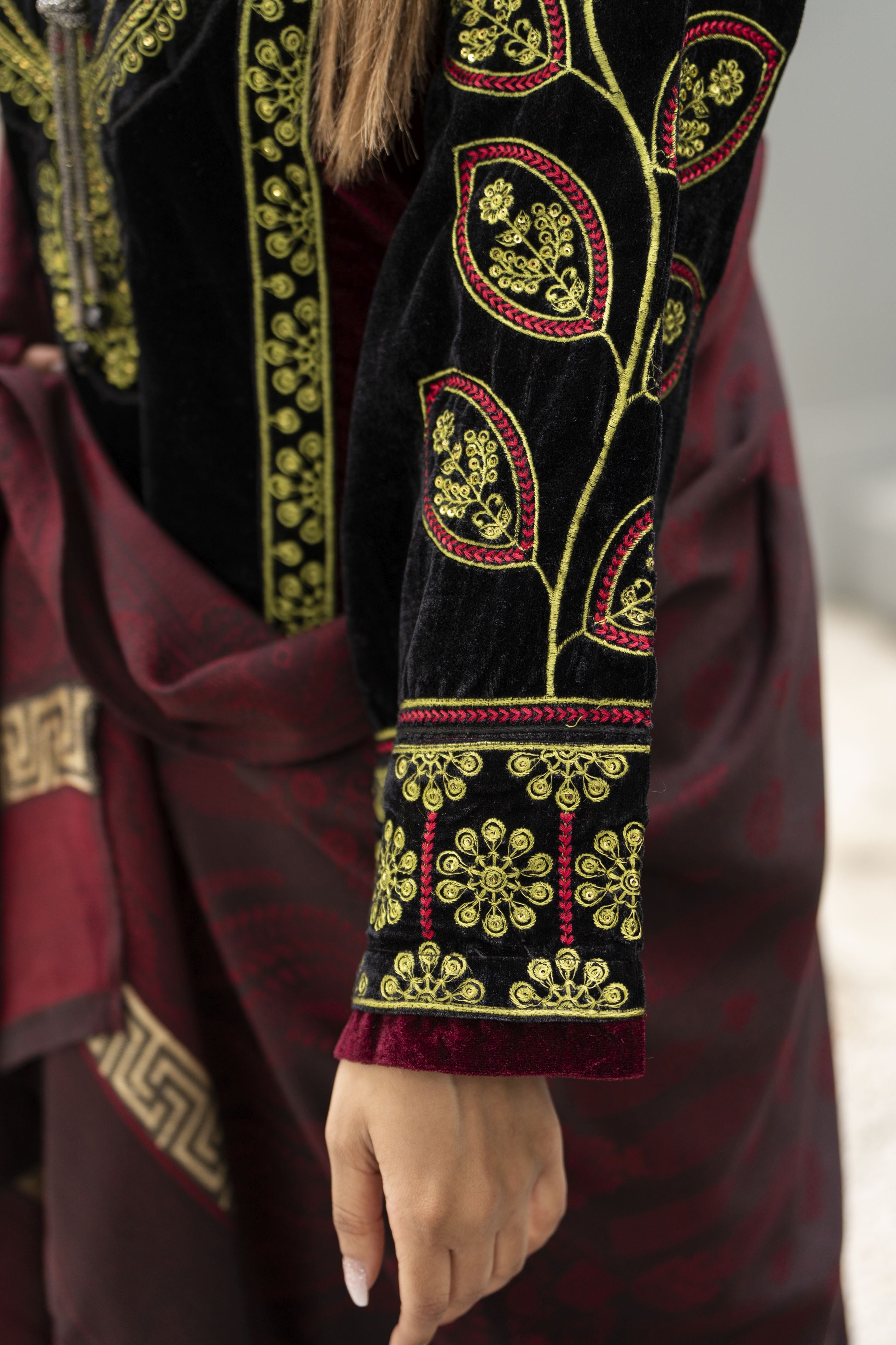 Zaina Plush – Ziva Dual-Tone Velvet Ready to Wear 3pc Suit