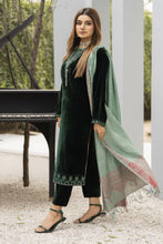 Zaina Plush – Mira Velvet Ready to Wear 3pc Suit