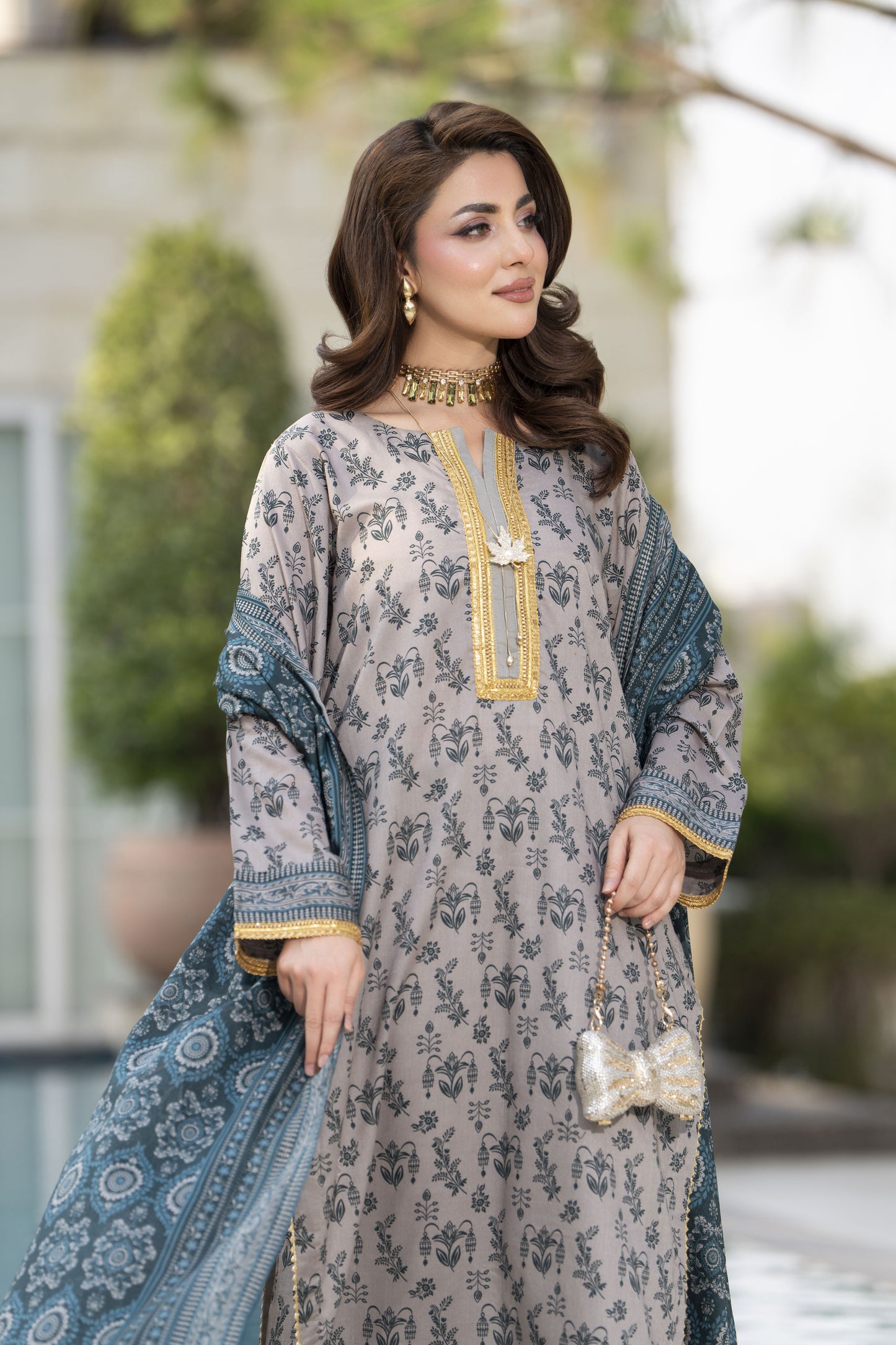 Zaina Bliss 3pc Printed Lawn Suit With Gota Work Bliss10