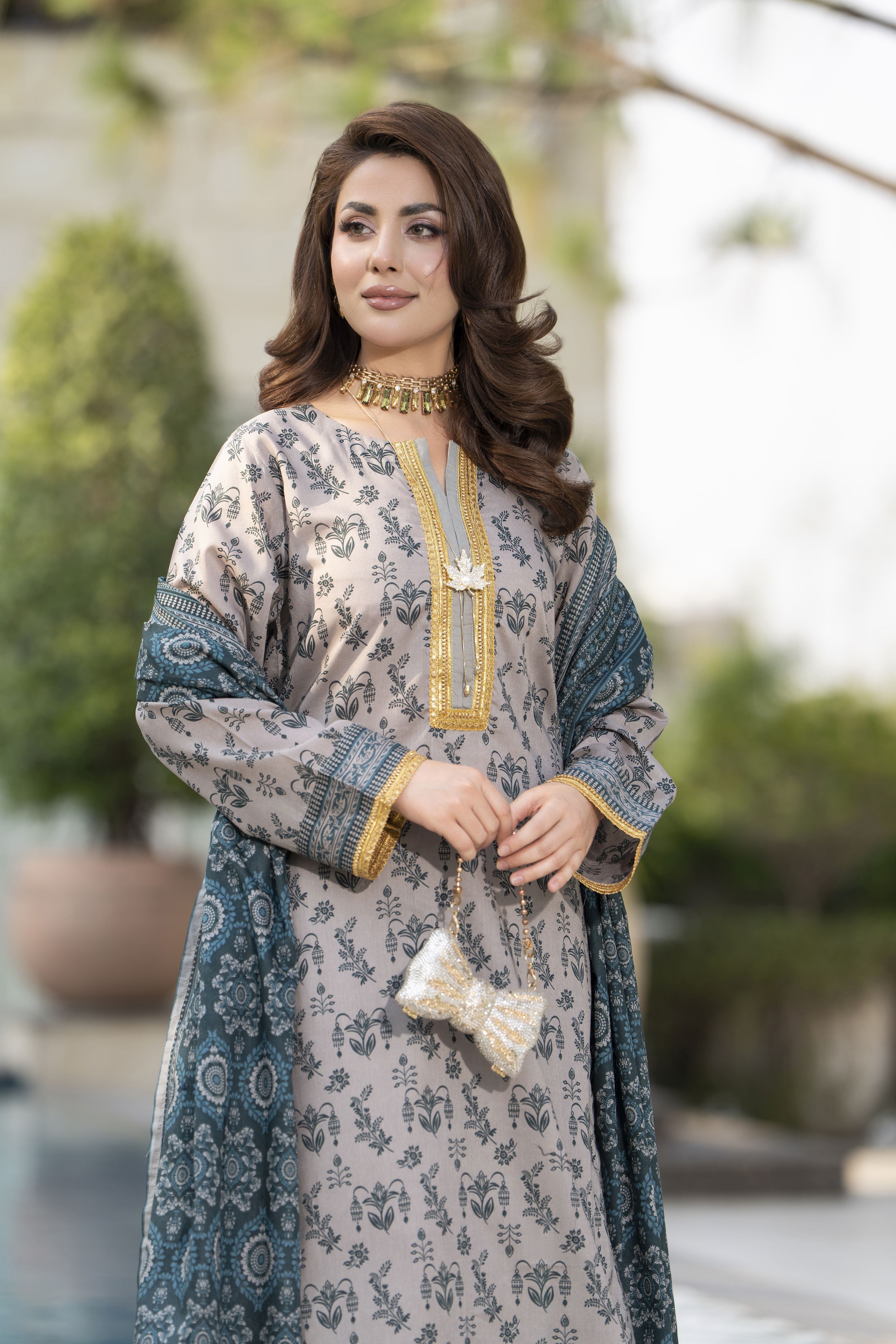 Zaina Bliss 3pc Printed Lawn Suit With Gota Work Bliss10