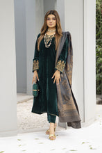 Zaina Plush – Aira Velvet Ready to Wear 3pc Suit