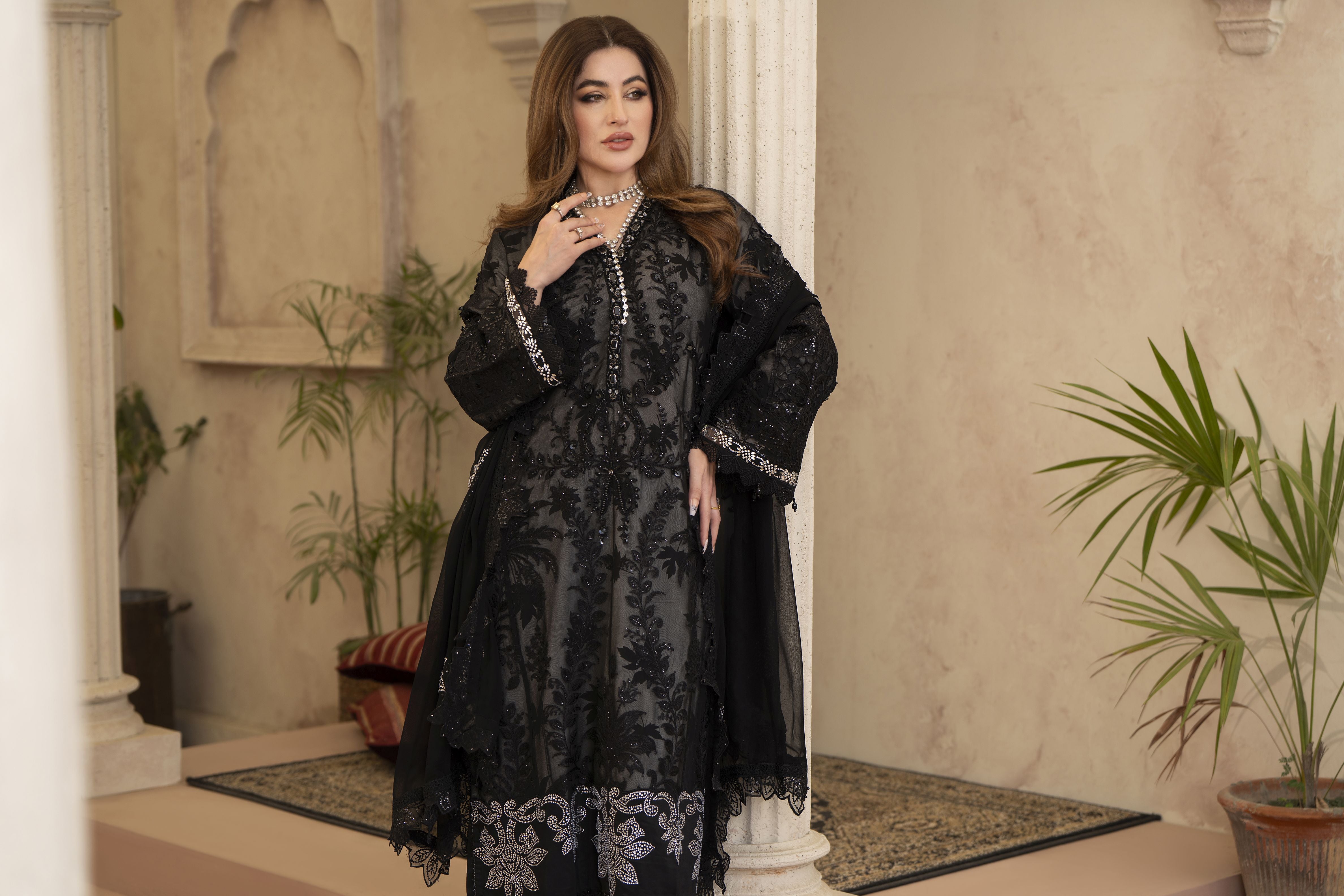 Arwah Chandni 3pc Black Handworked Chiffon Suit CR3