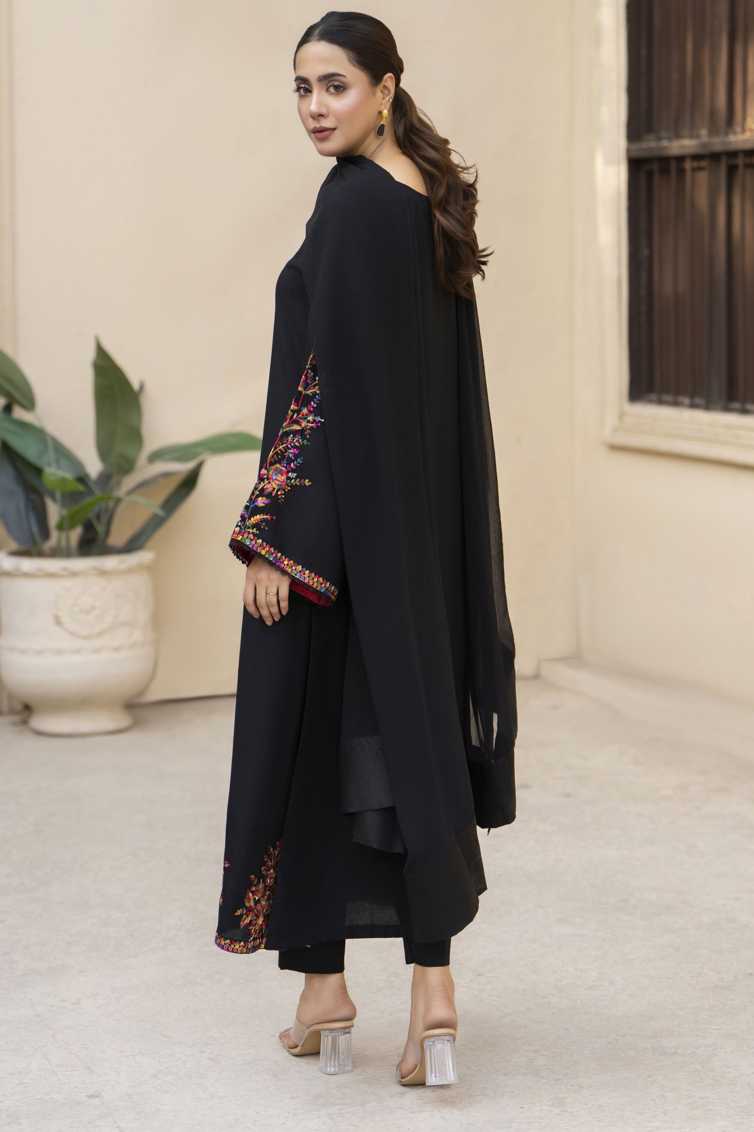Elegant Black Embroidered 3pc Poly Linen Suit – GWPL01 by Gul Warun