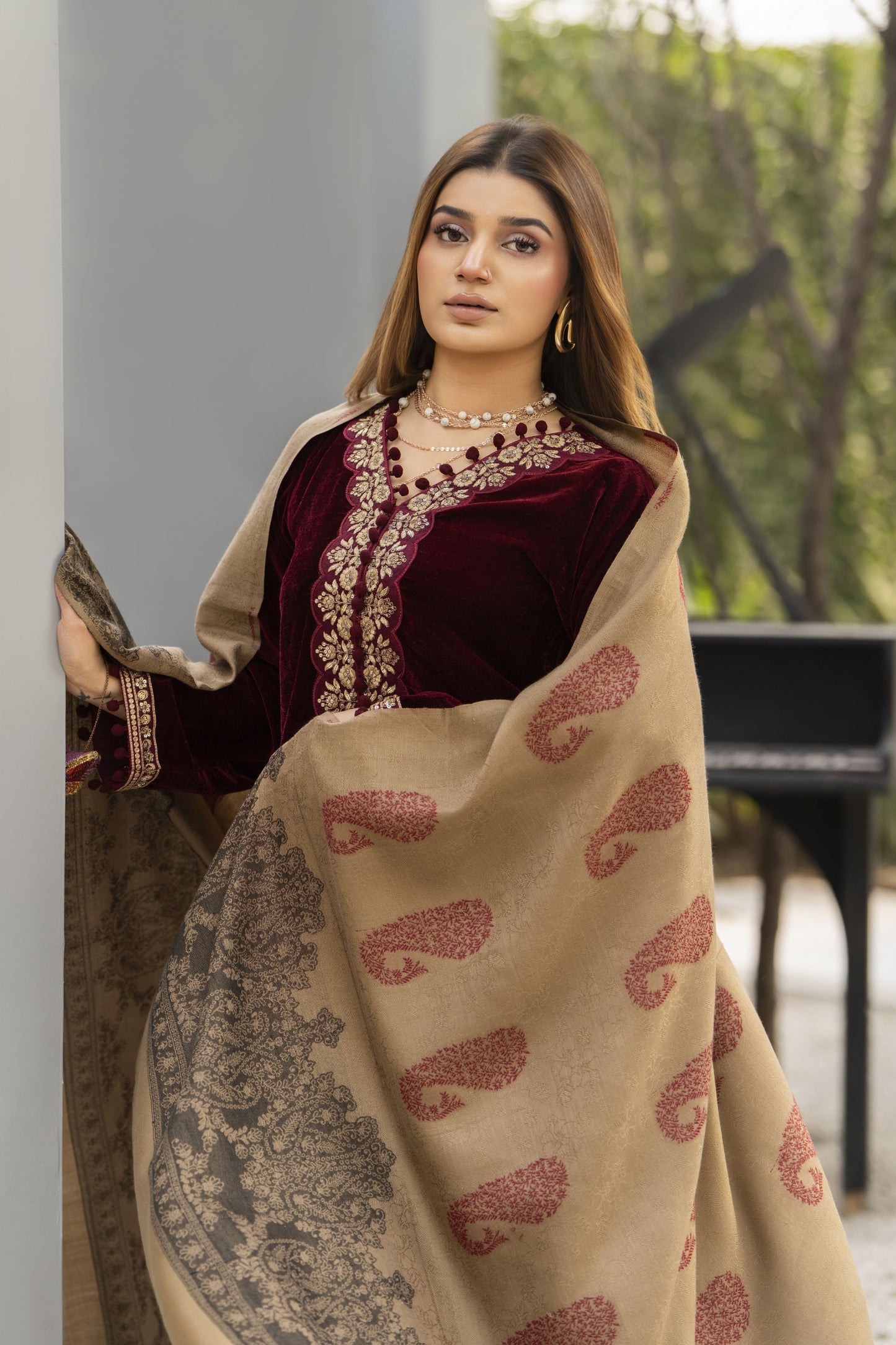 Zaina Plush – Raya Velvet Ready to Wear 3pc Suit