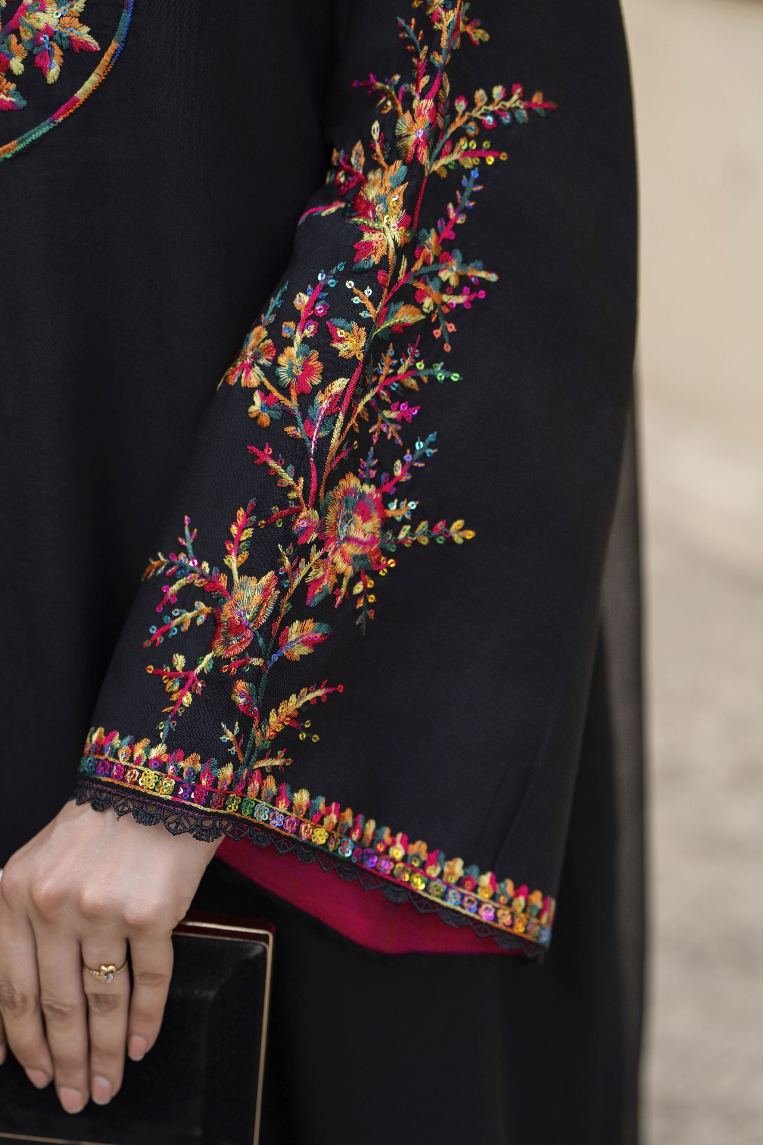 Elegant Black Embroidered 3pc Poly Linen Suit – GWPL01 by Gul Warun