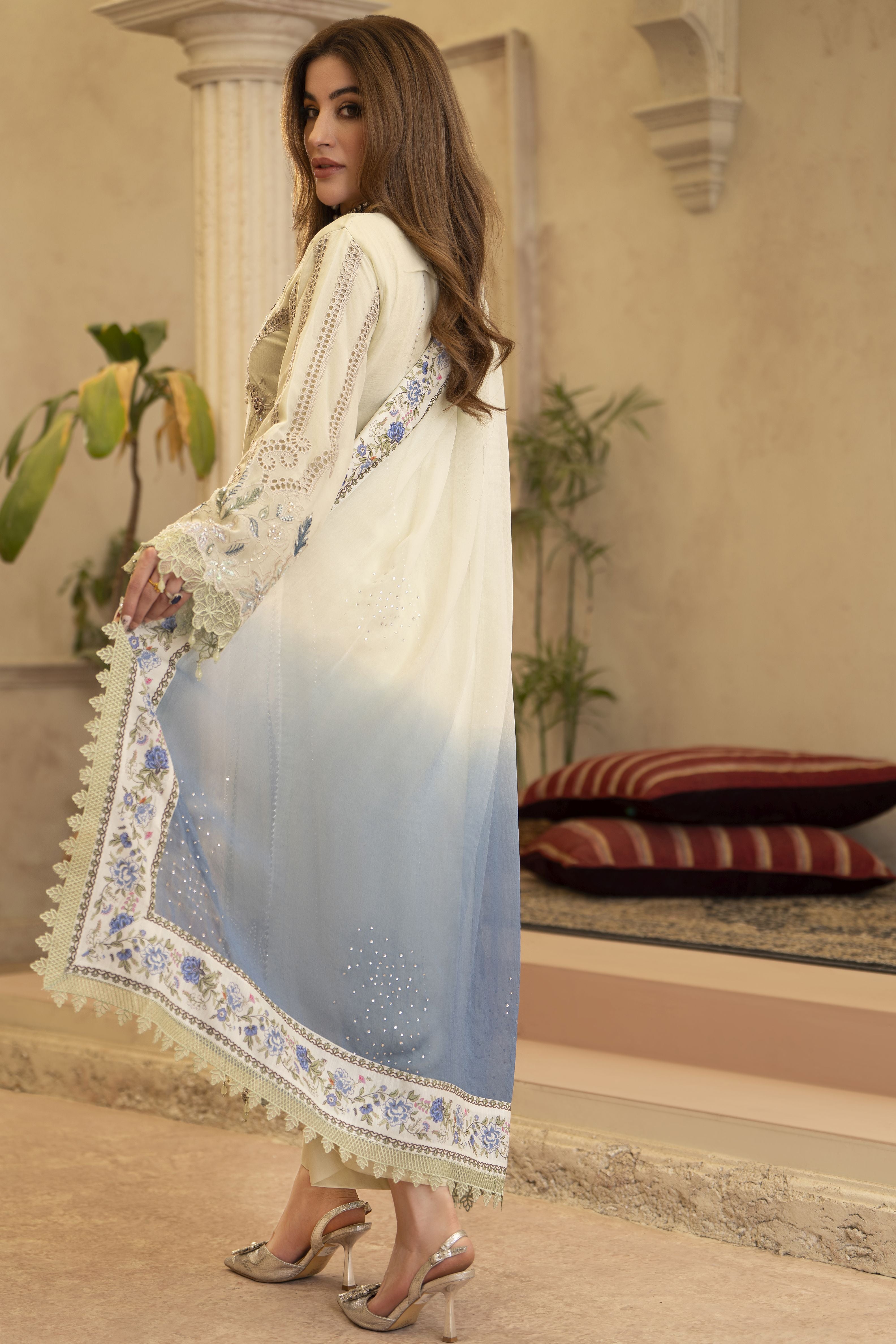Arwah Chandni 3pc Handworked Chiffon Suit CR1