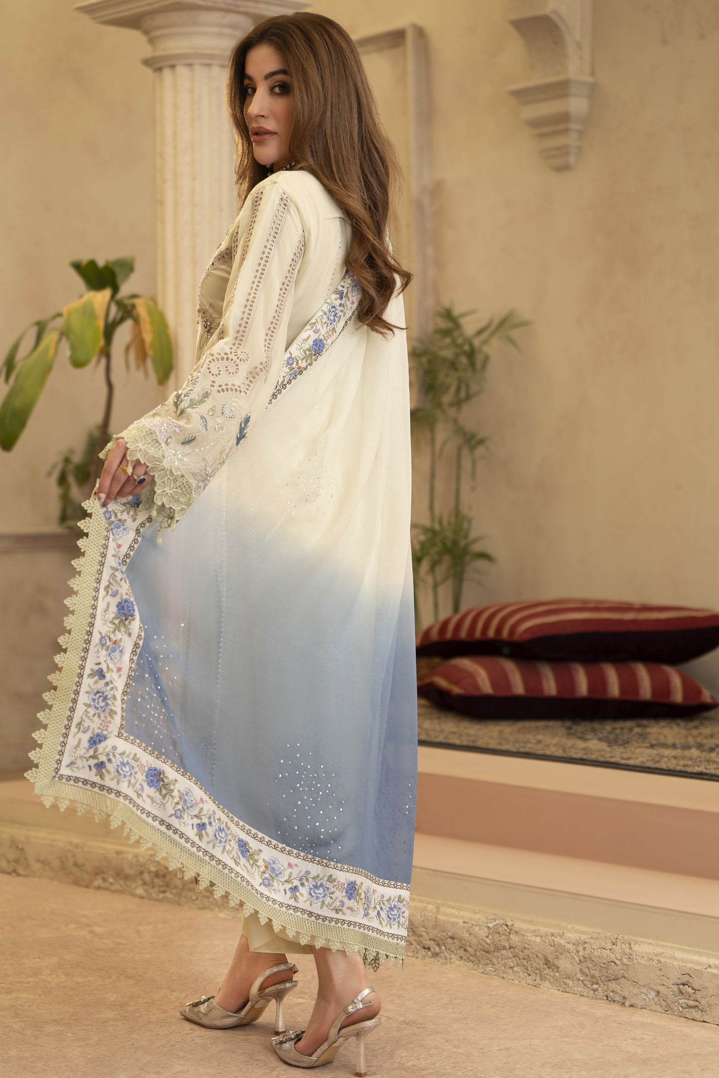 Arwah Chandni 3pc Handworked Chiffon Suit CR1
