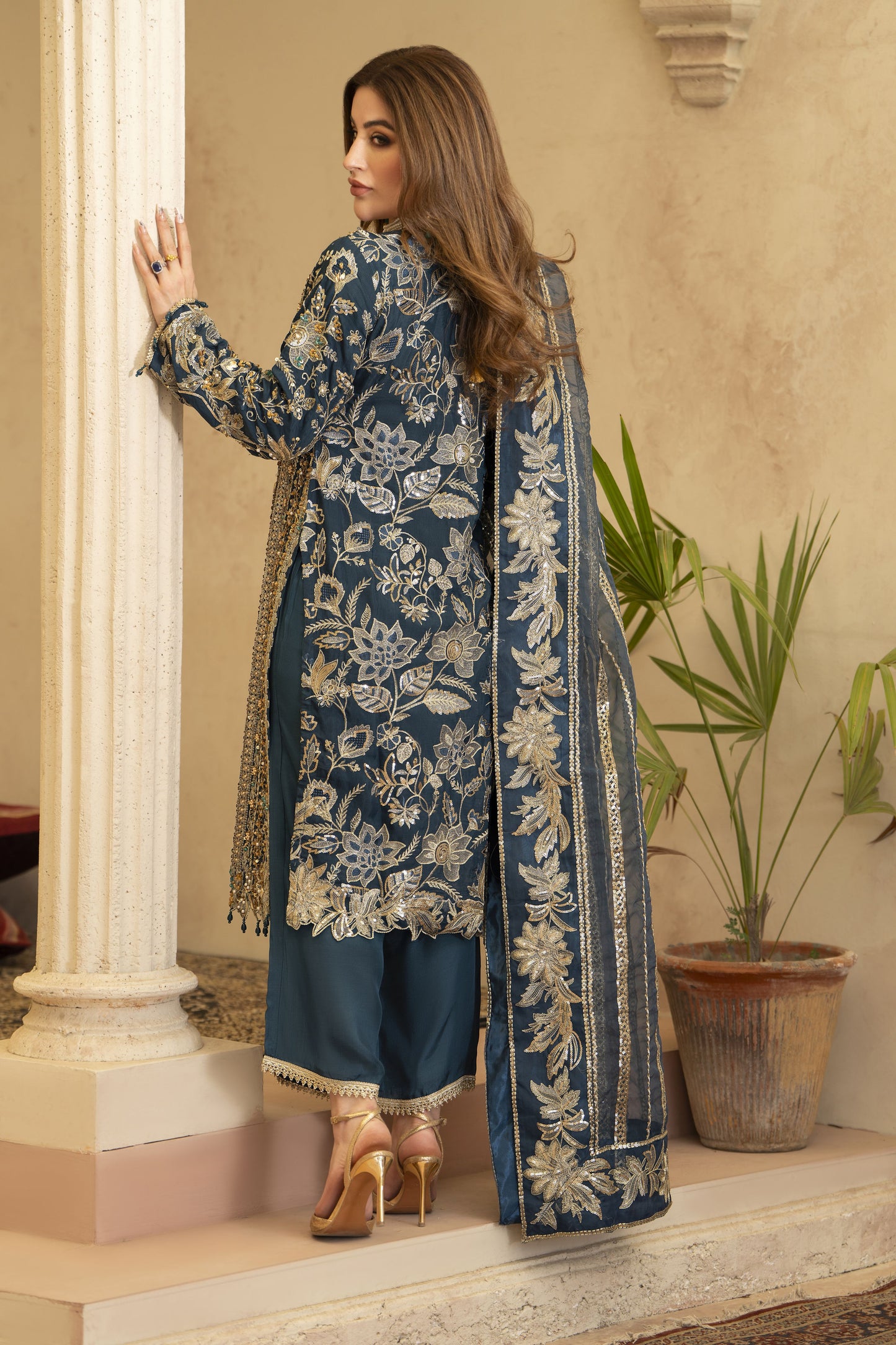 Arwah Chandni 3pc Adda Work Grip Formal Suit CR2
