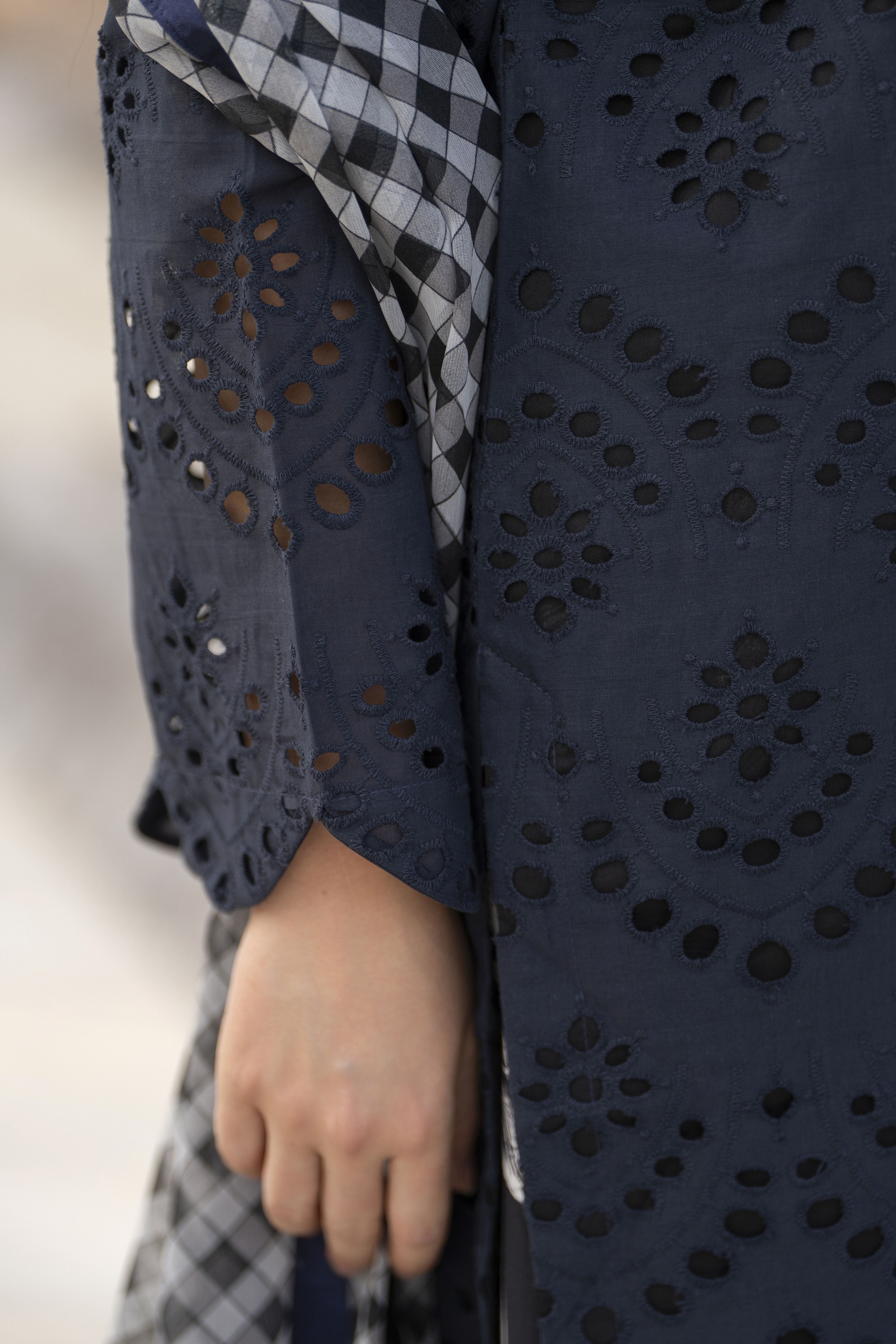 Zaina Bliss 3pc Chikankari Long Shirt With Printed Trousers Bliss13