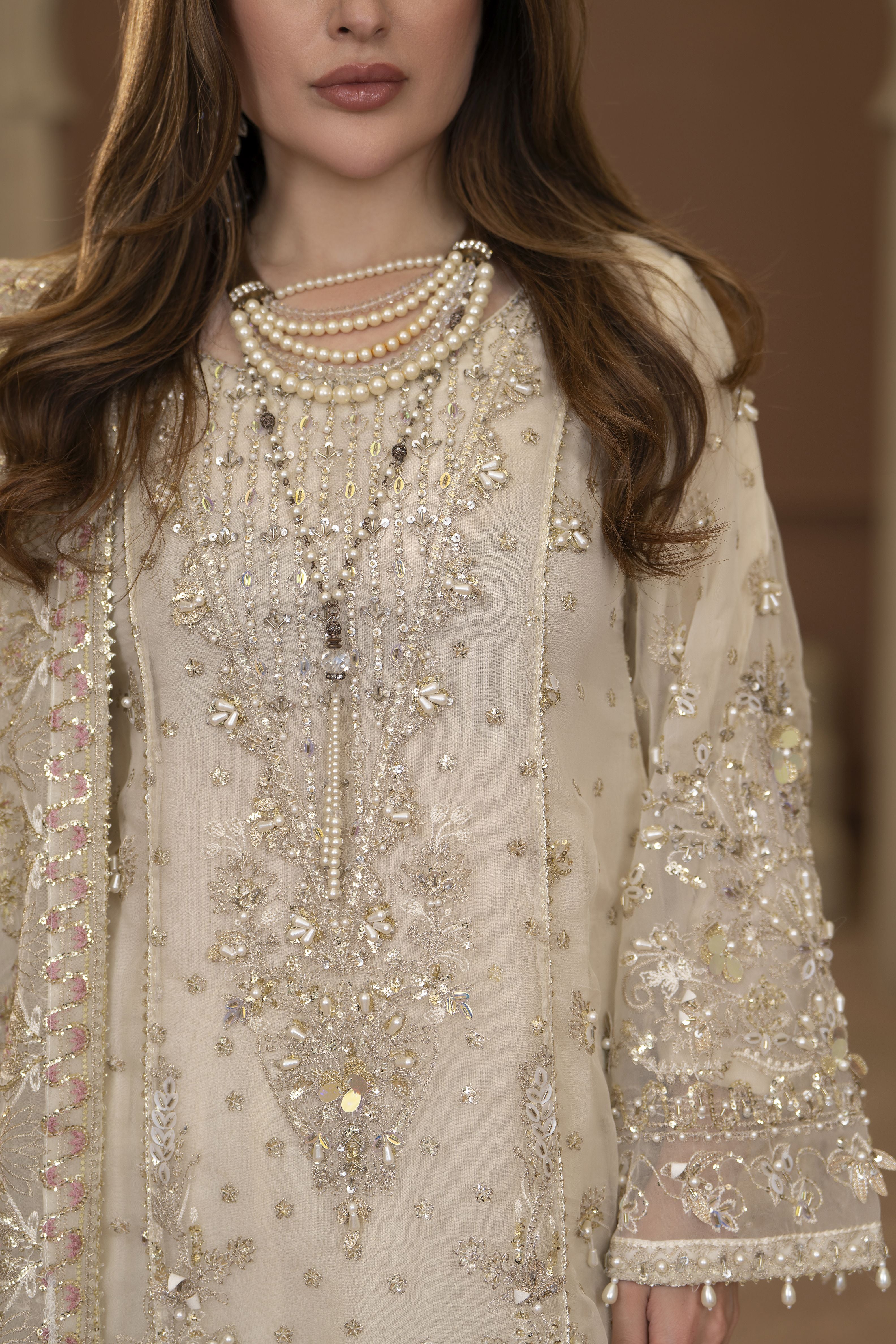 Arwah Chandni 3pc Ivory Organza Formal Suit CR4