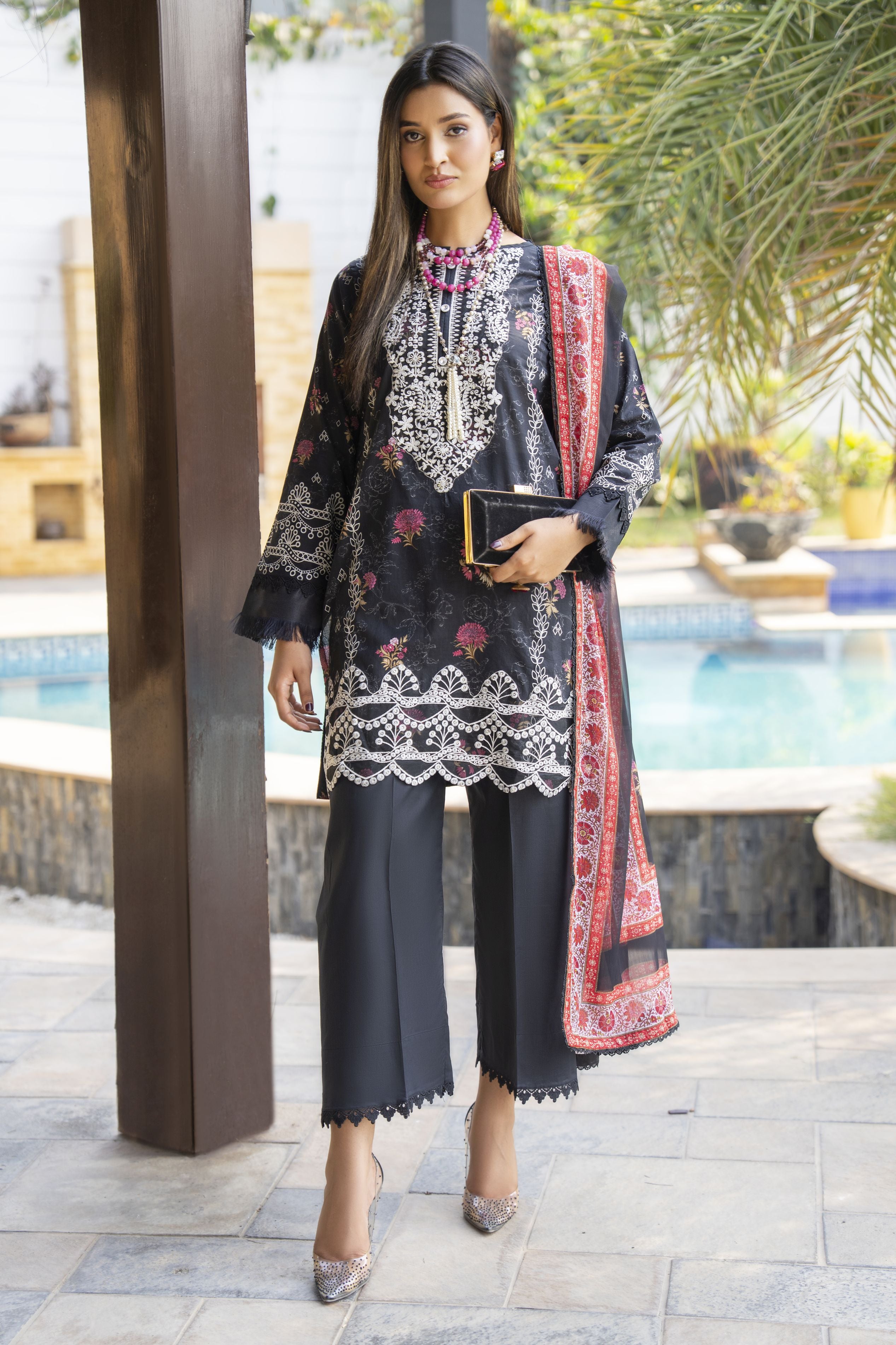 Black 3pc Embroidered Lawn Suit | Garmi Ka Jora by Dress Code GKJ7