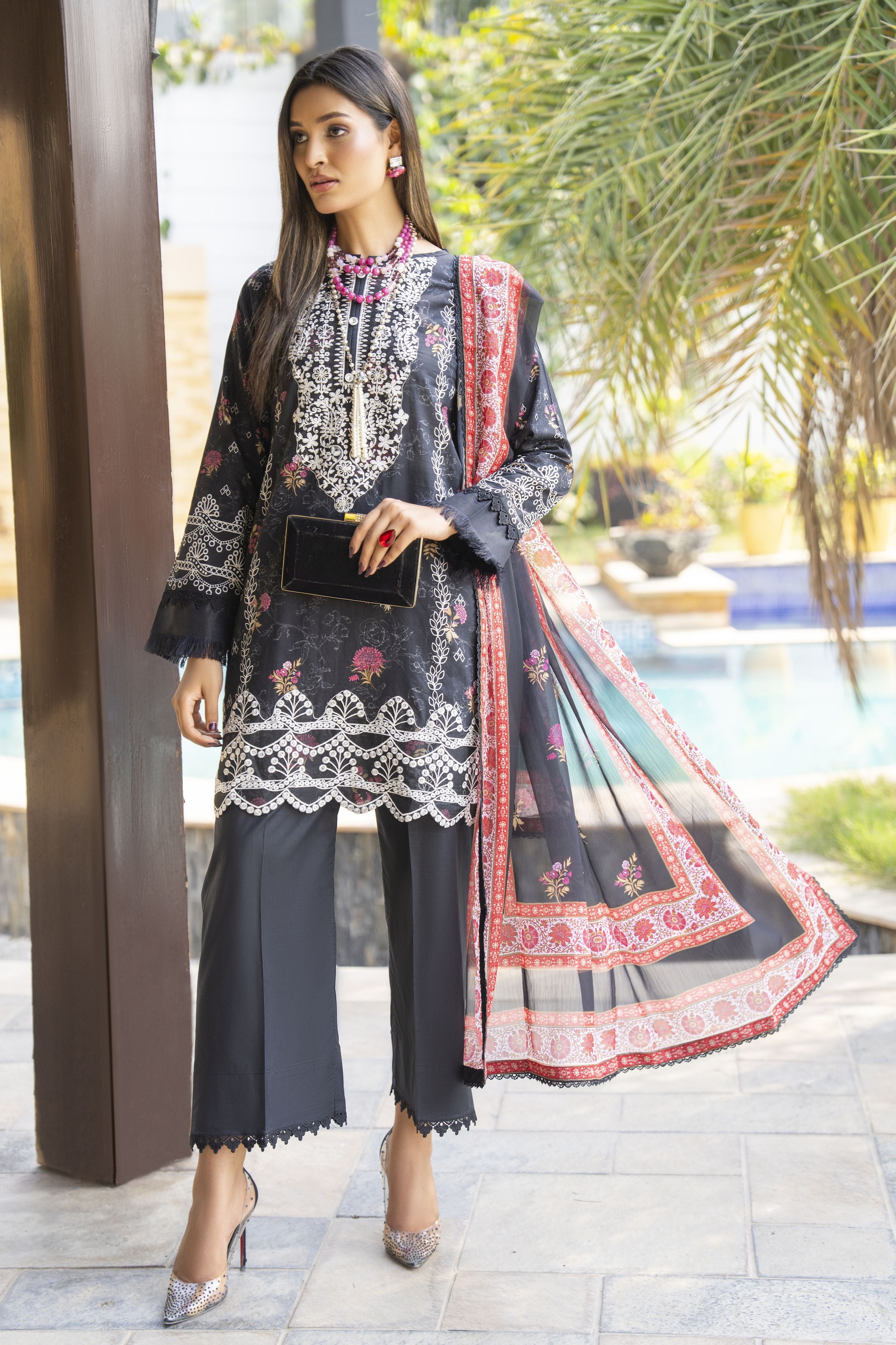 Black 3pc Embroidered Lawn Suit | Garmi Ka Jora by Dress Code GKJ7