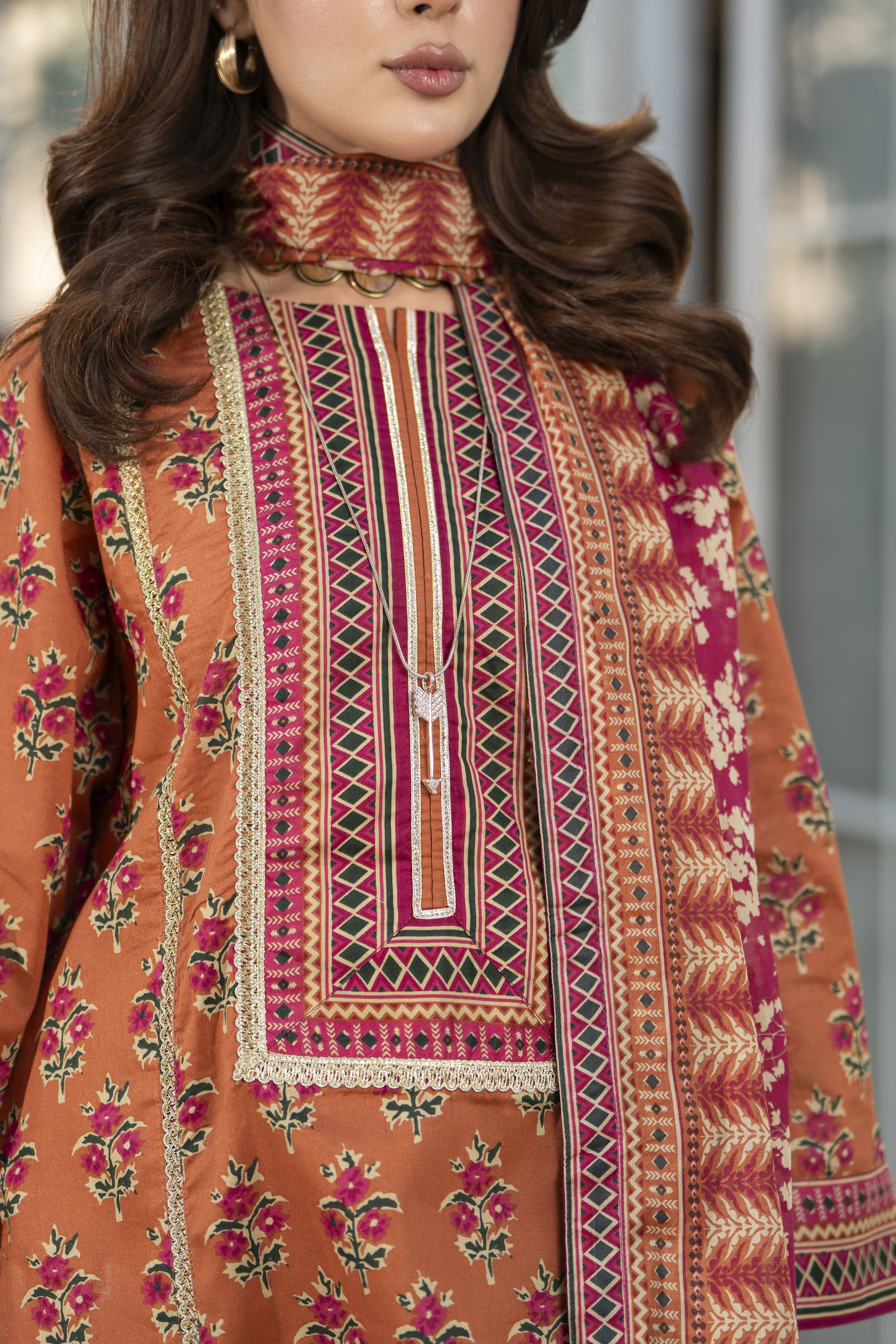 Zaina Bliss 3pc Printed Lawn Suit With Straight Trousers Bliss7