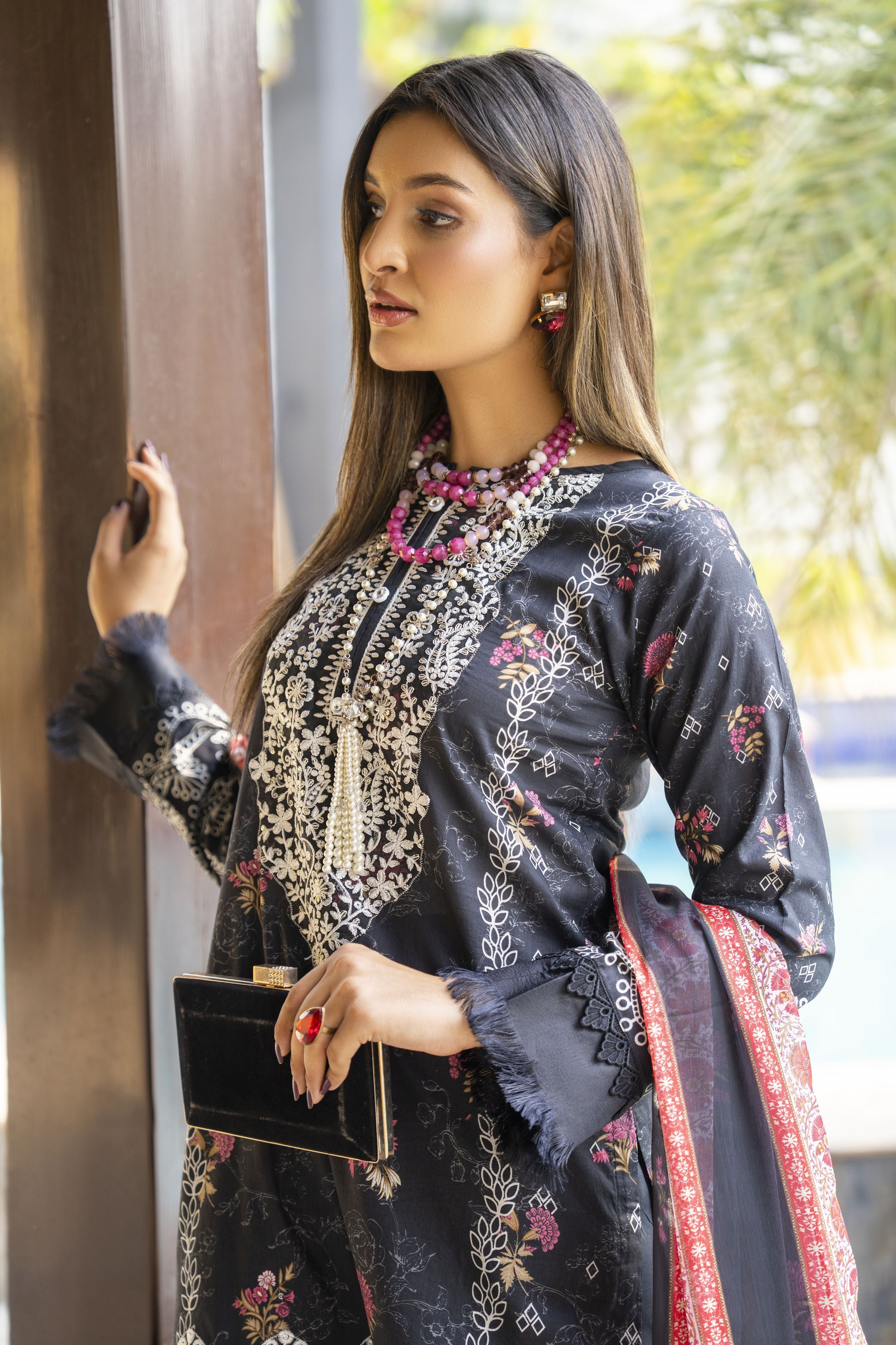 Black 3pc Embroidered Lawn Suit | Garmi Ka Jora by Dress Code GKJ7