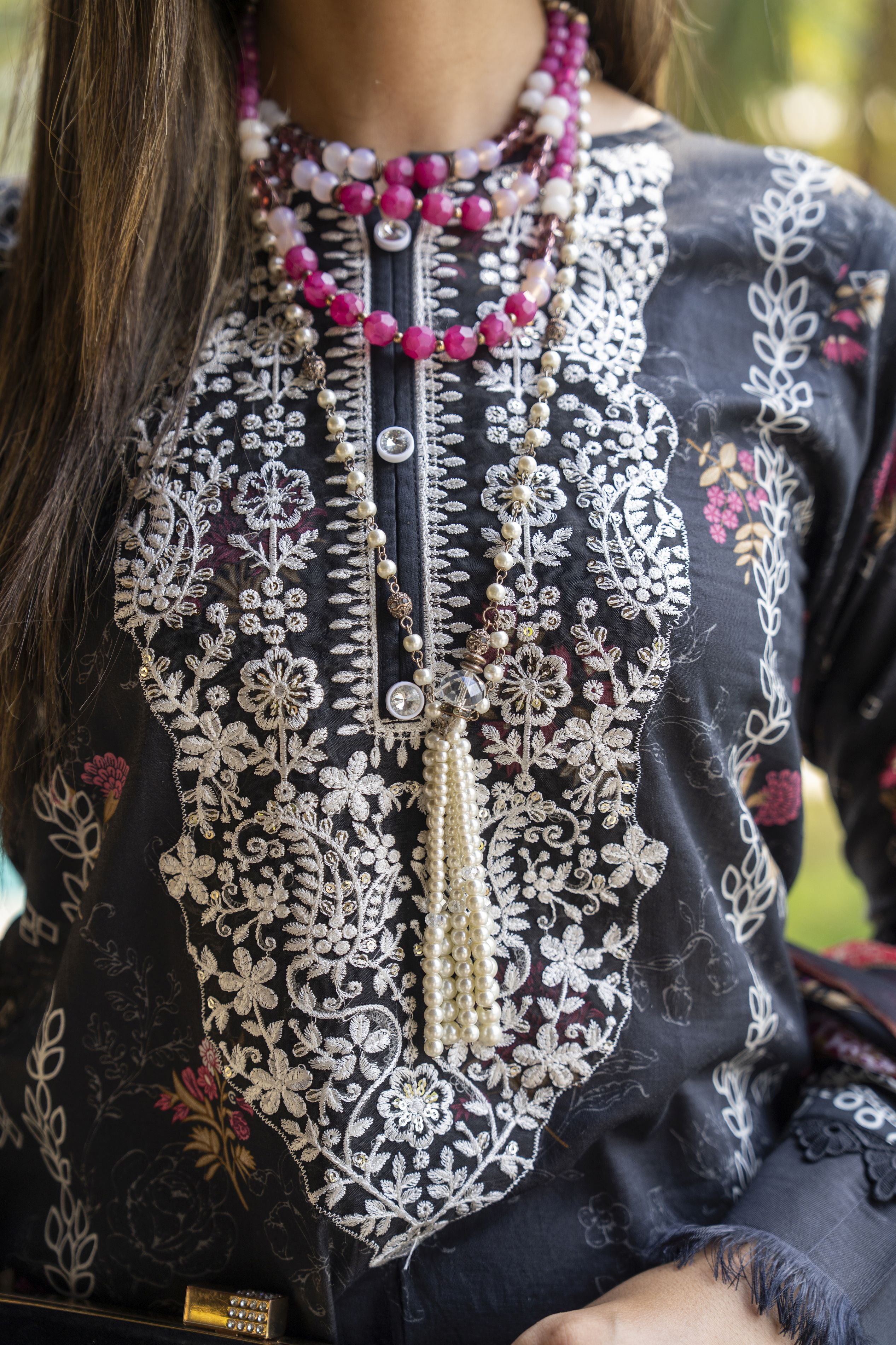 Black 3pc Embroidered Lawn Suit | Garmi Ka Jora by Dress Code GKJ7