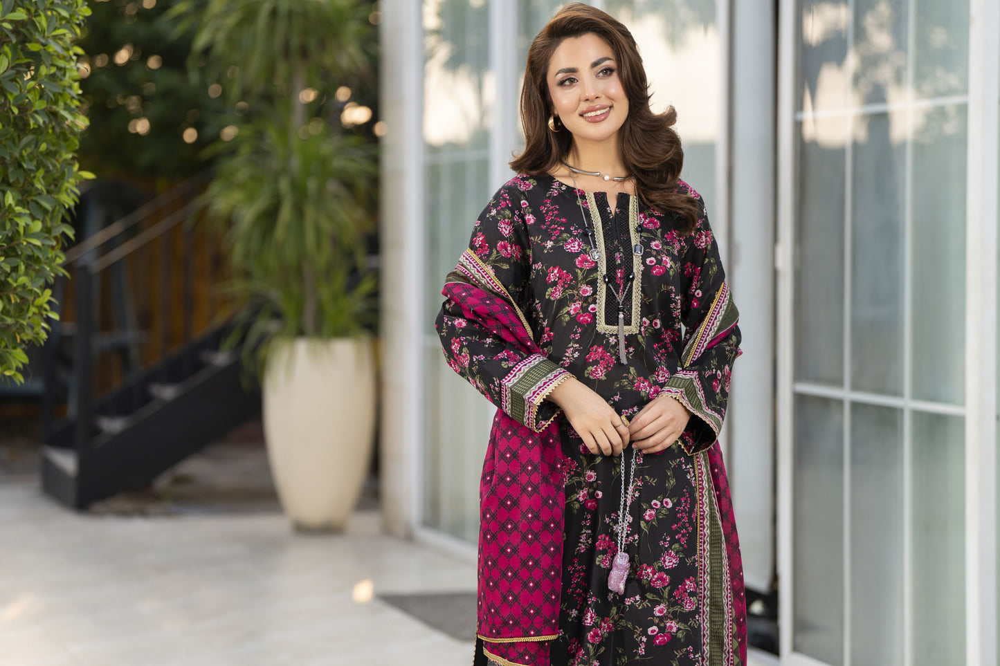Zaina Bliss 3pc Printed Lawn Long Shirt With Gota Lace Dupatta Bliss6