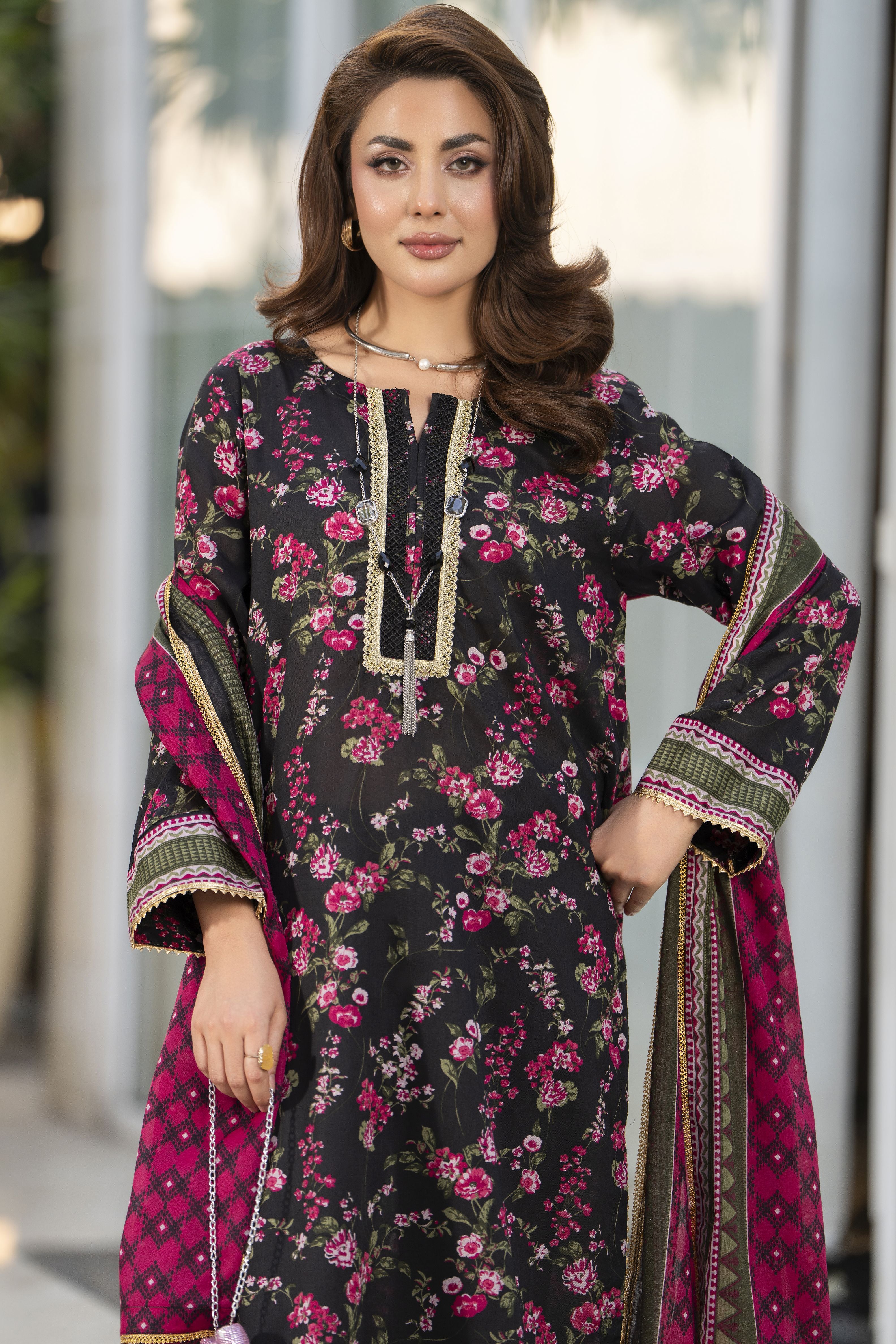 Zaina Bliss 3pc Printed Lawn Long Shirt With Gota Lace Dupatta Bliss6