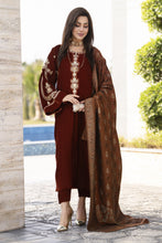 Aleezay KASHMÉ – Deep Rust Velvet 3pc Suit with Jacquard Shawl KA2