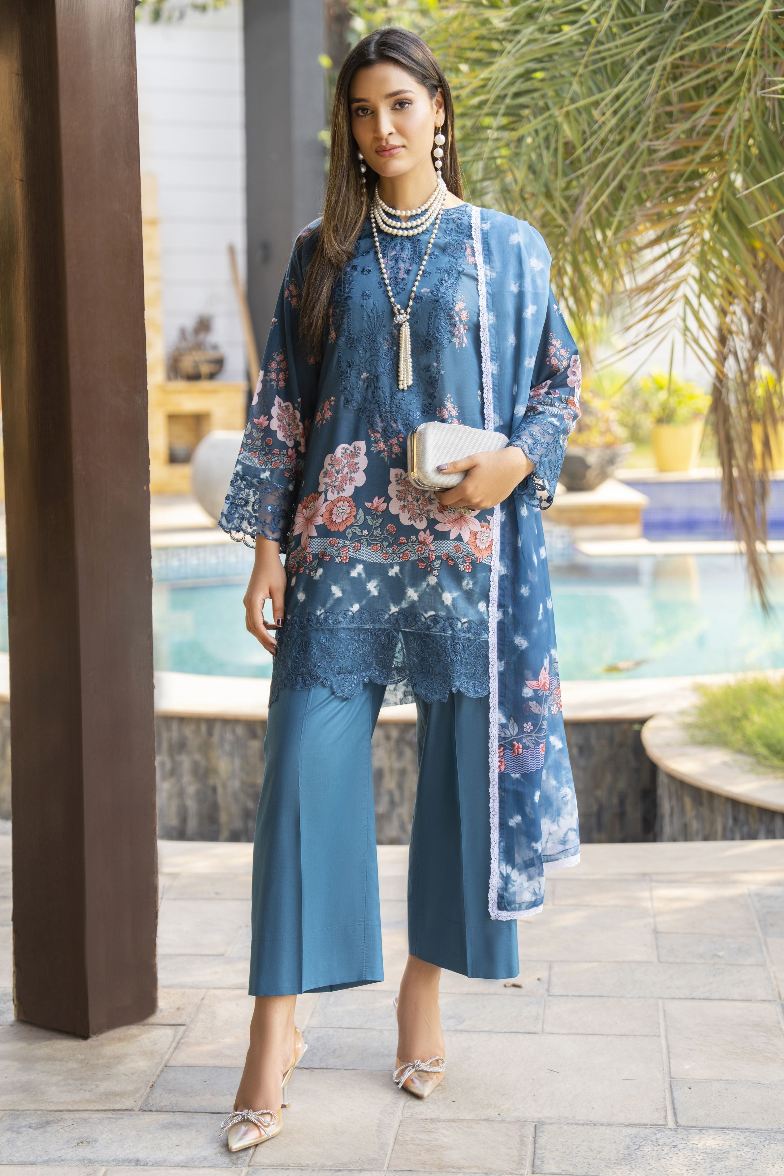 Blue Floral 3pc Embroidered Lawn Suit | Garmi Ka Jora by Dress Code GKJ4