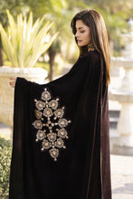 Aleezay KASHMÉ – Dark Brown Velvet 3pc Suit with Velvet Shawl KA4