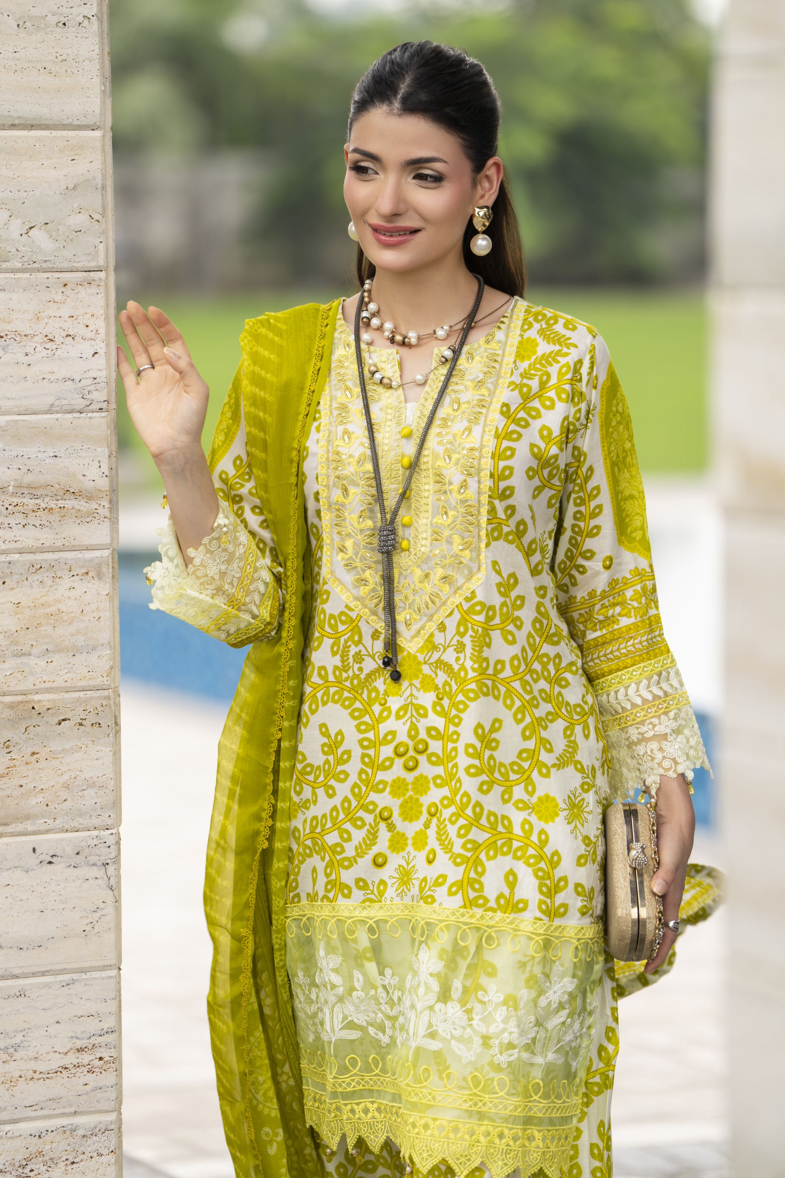 Sakeena Summer Ease – 3pc Yellow Lawn Dress with Farshi Shalwar SSE5