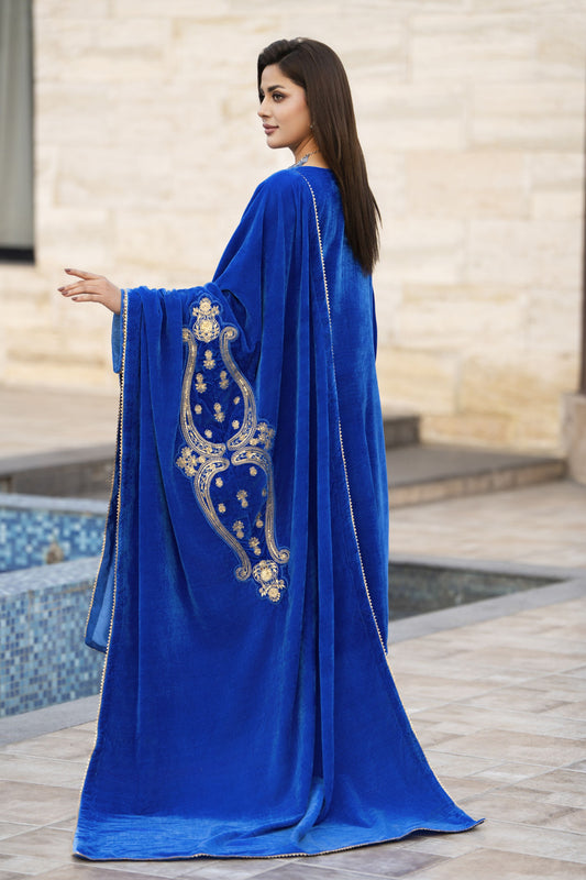 Aleezay KASHMÉ – Royal Blue Velvet 3pc Suit with Velvet Shawl KA1